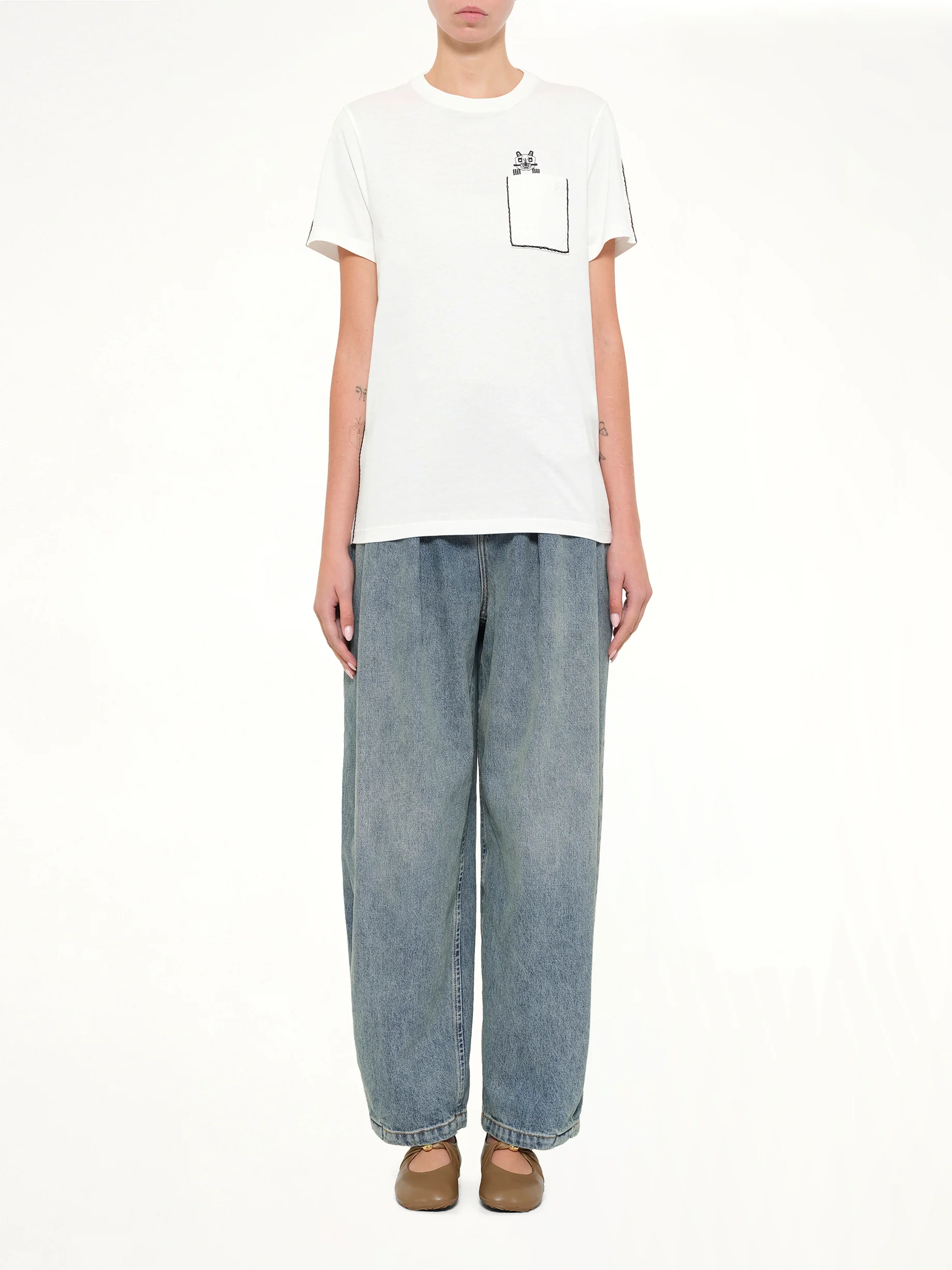 Louis Wain Regular Fit T-Shirt in White - Image 7