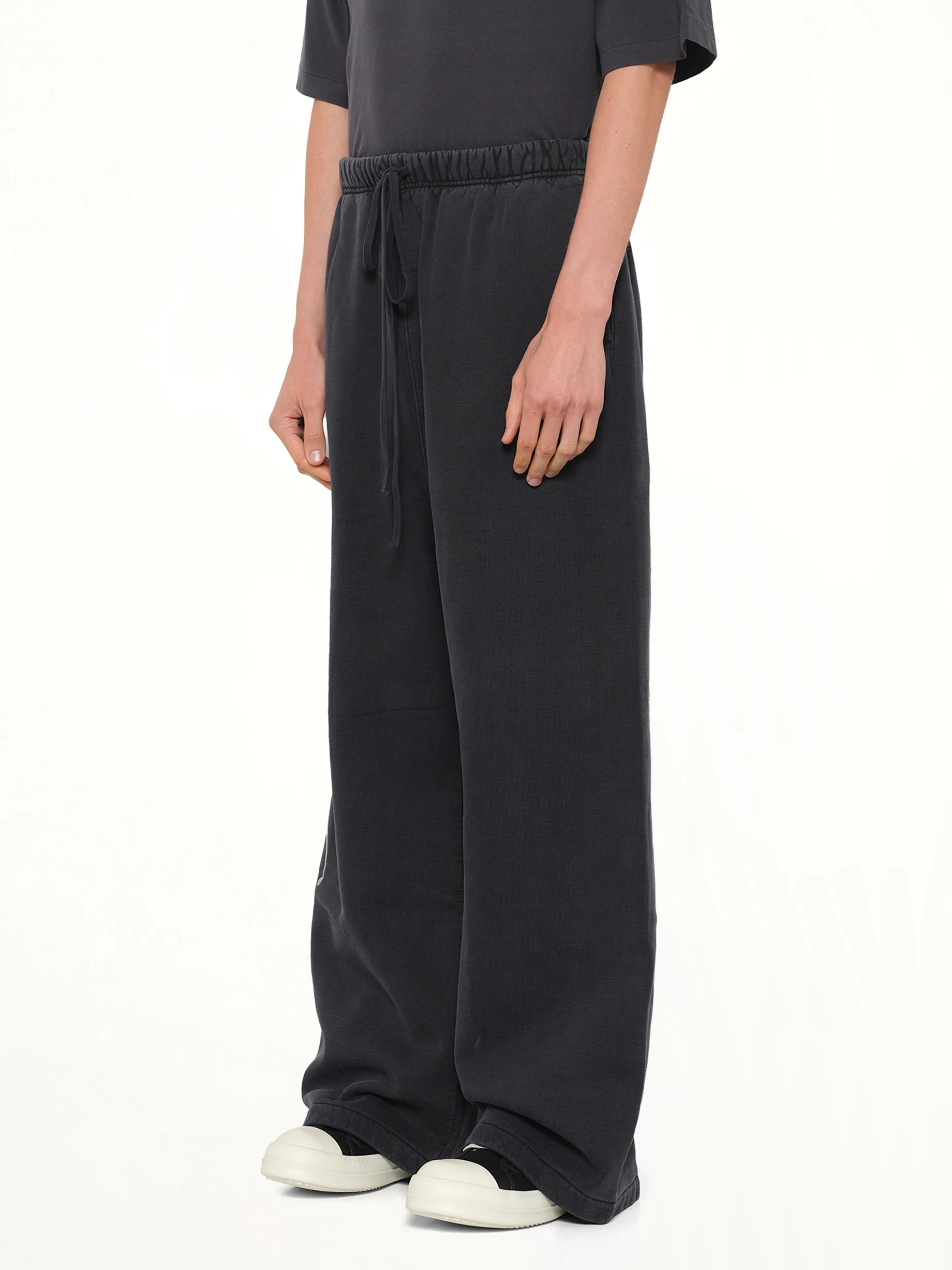 Lounge Sweatpant in Vintage Black - Image 3
