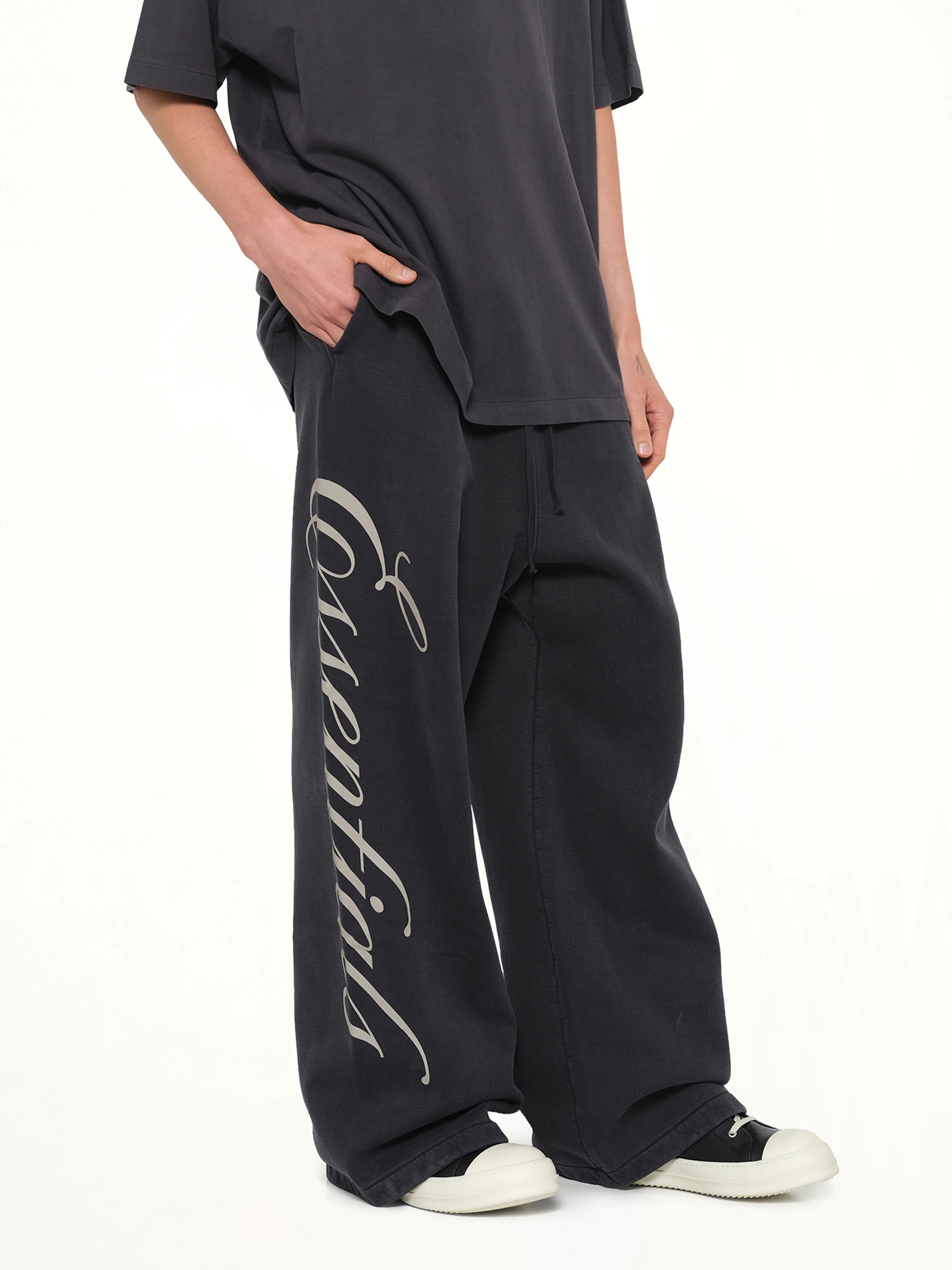 Lounge Sweatpant in Vintage Black - Image 6