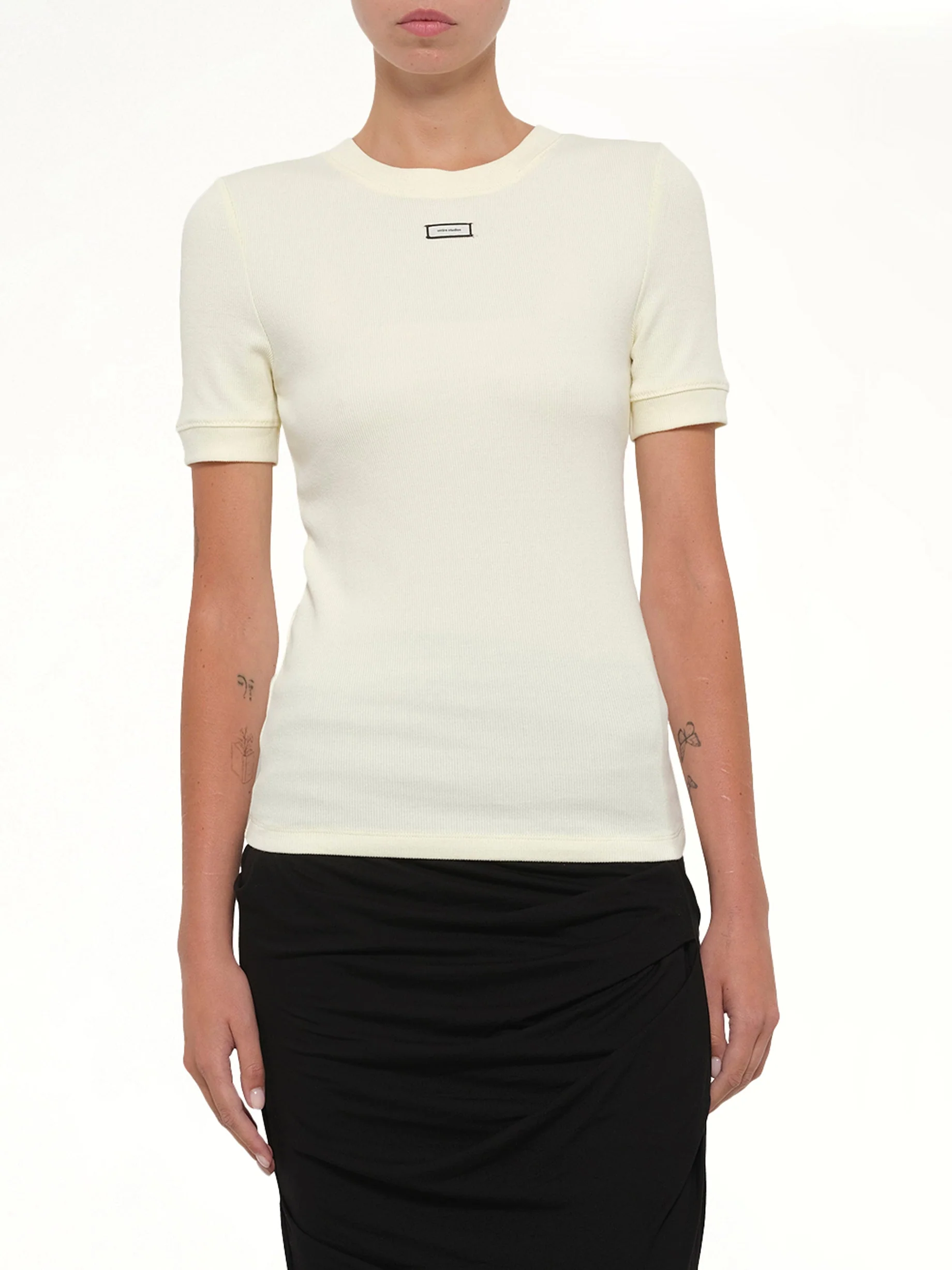 Lounge T-Shirt in Pollen - Image 6