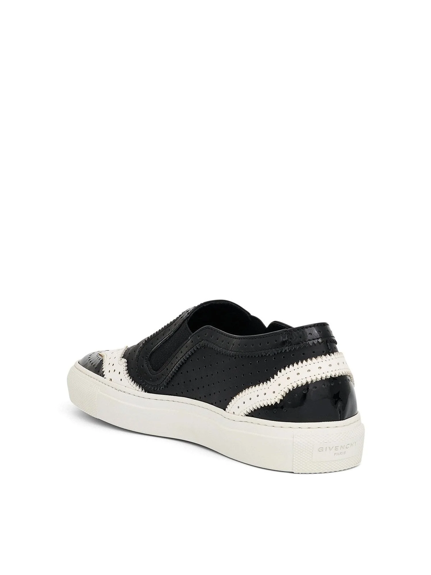 Low Skate Sneaker in Black/White - Image 3