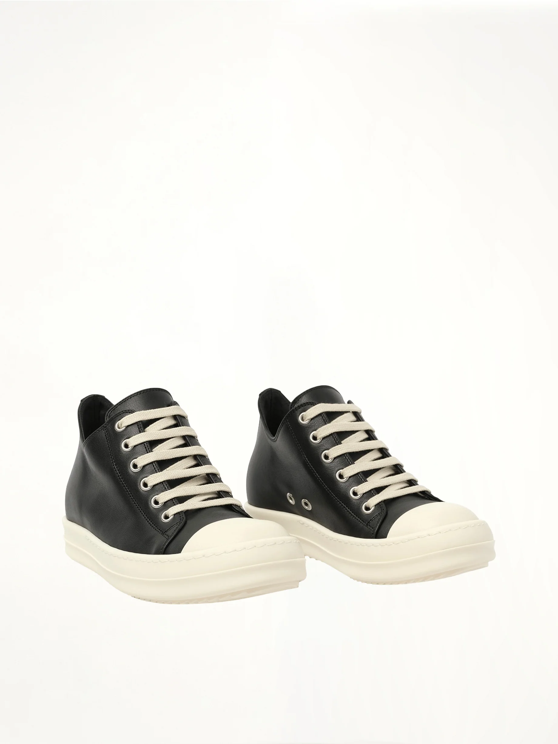 Low Sneaks in Black - Image 2
