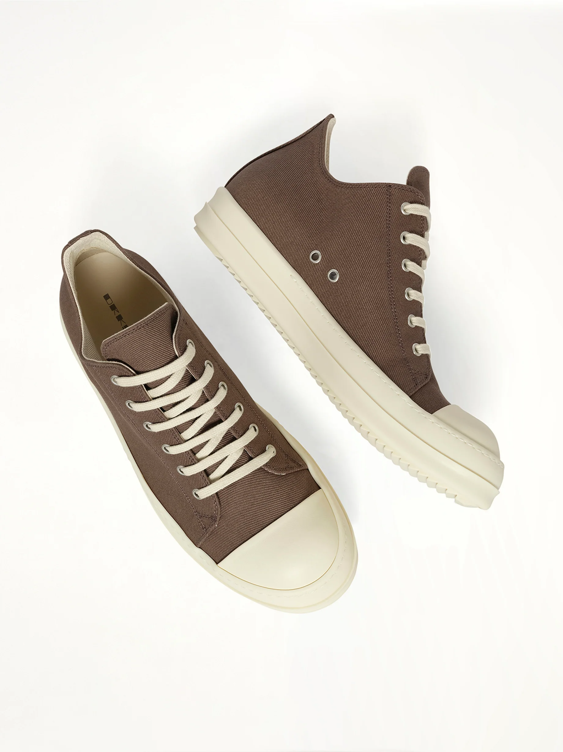 Low Sneaks in Dust/Milk - Image 4