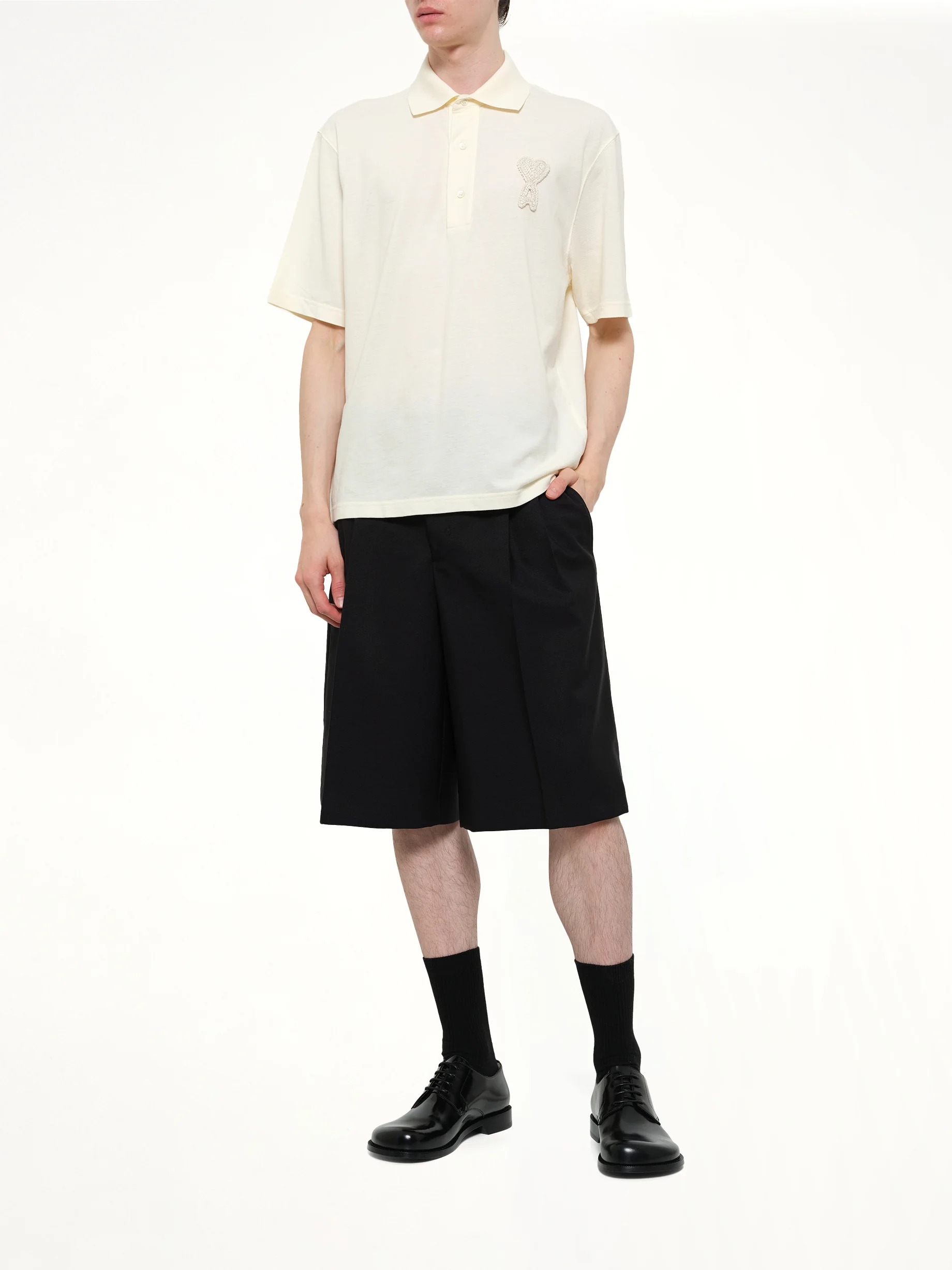 Low Waist Wide Bermuda Shorts in Black - Image 4