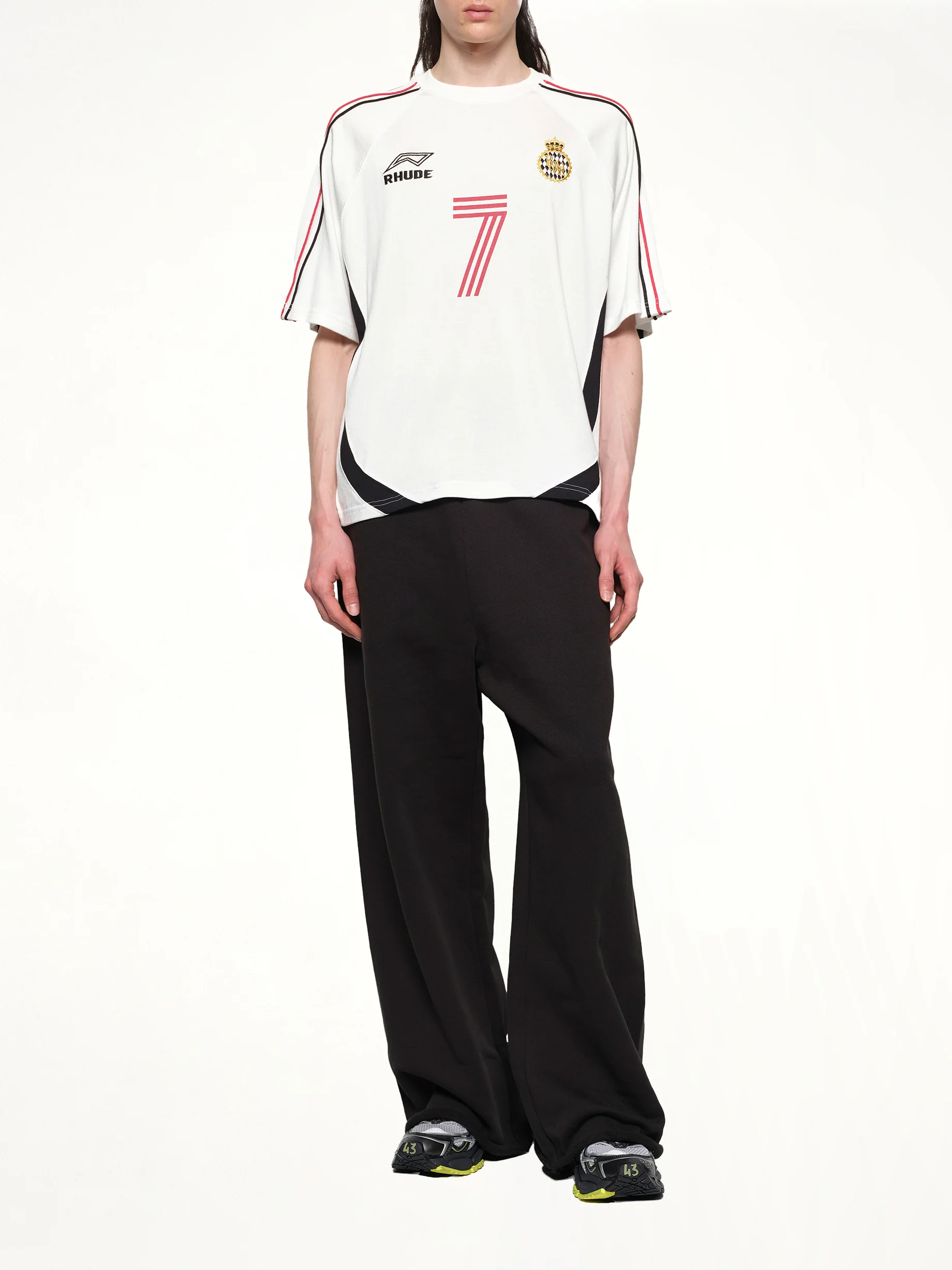 Lundun Soccer Jersey in White/Black/Red - Image 4