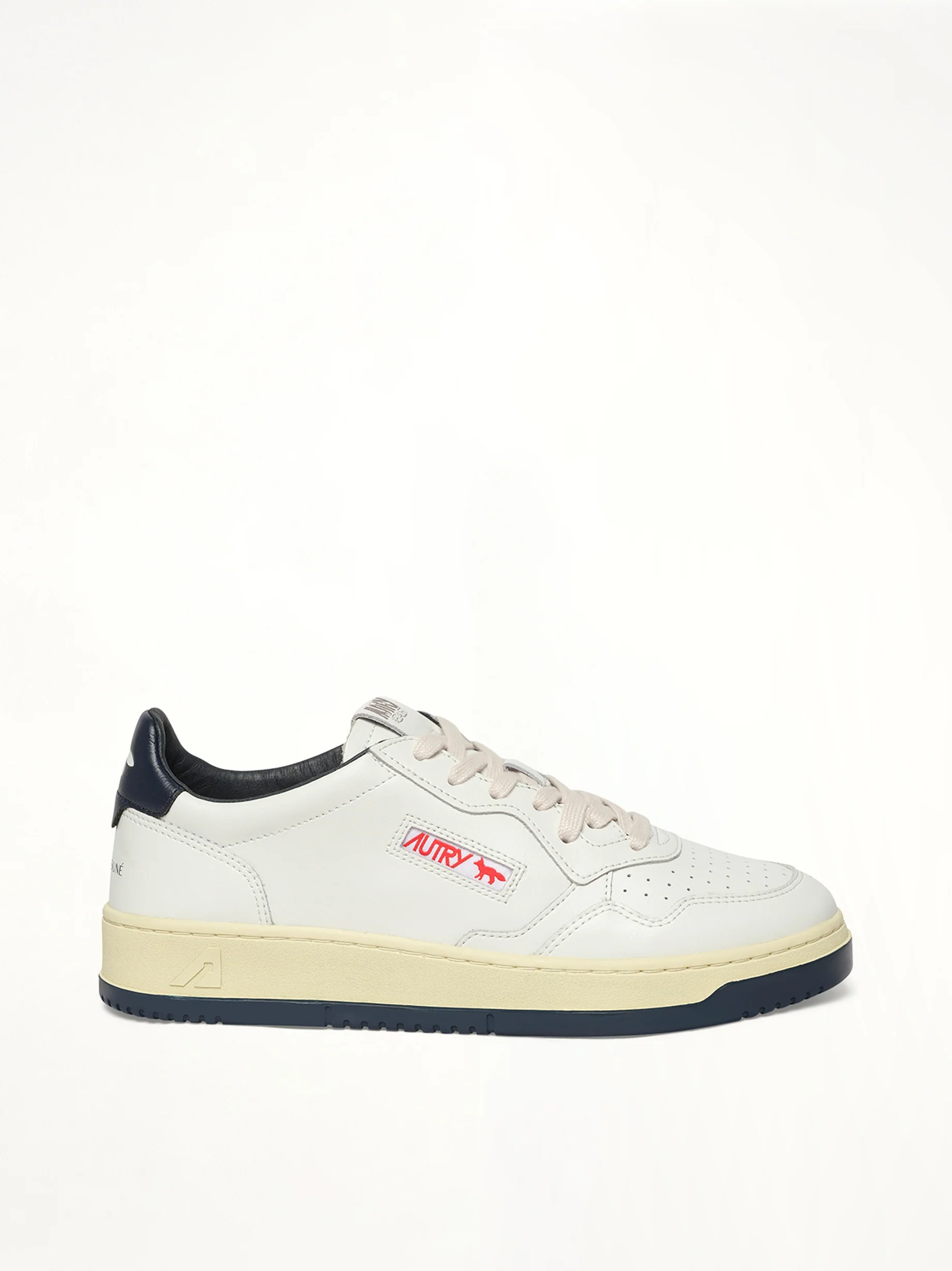 Maison Kitsune Medalist Sneaker in White/Blue