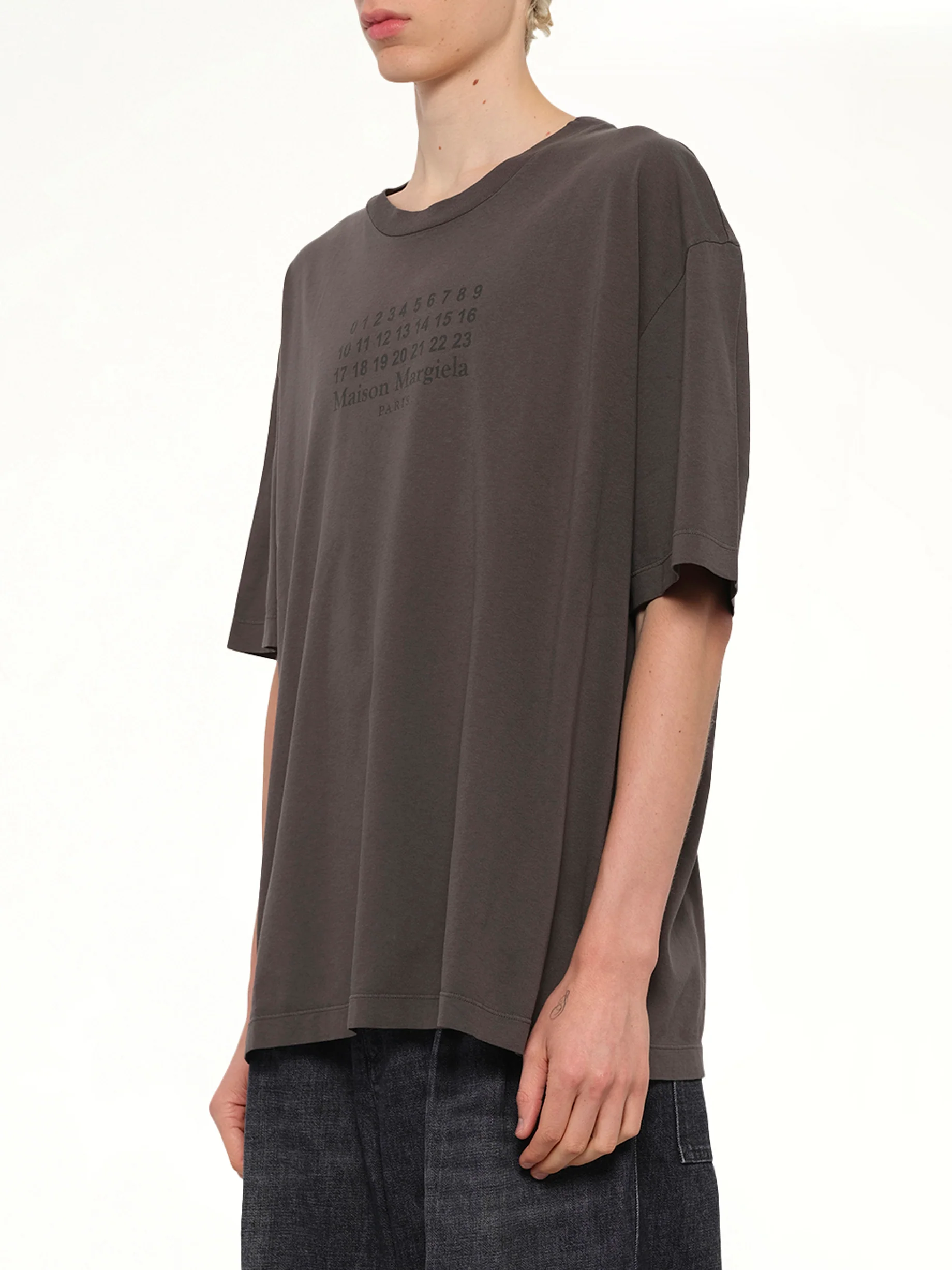 Maison Margiela Logo T-Shirt in Mink - Image 3