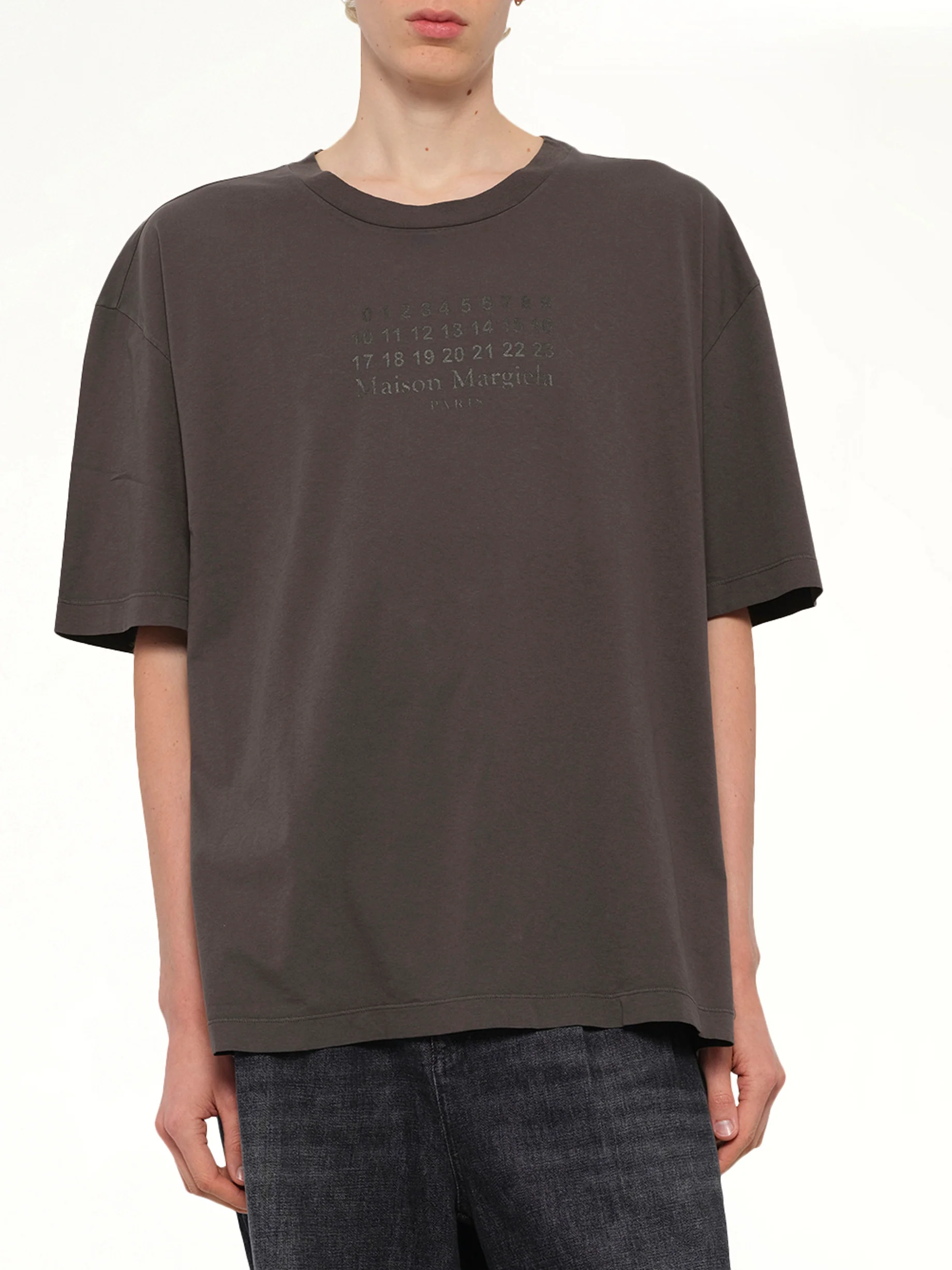 Maison Margiela Logo T-Shirt in Mink - Image 6
