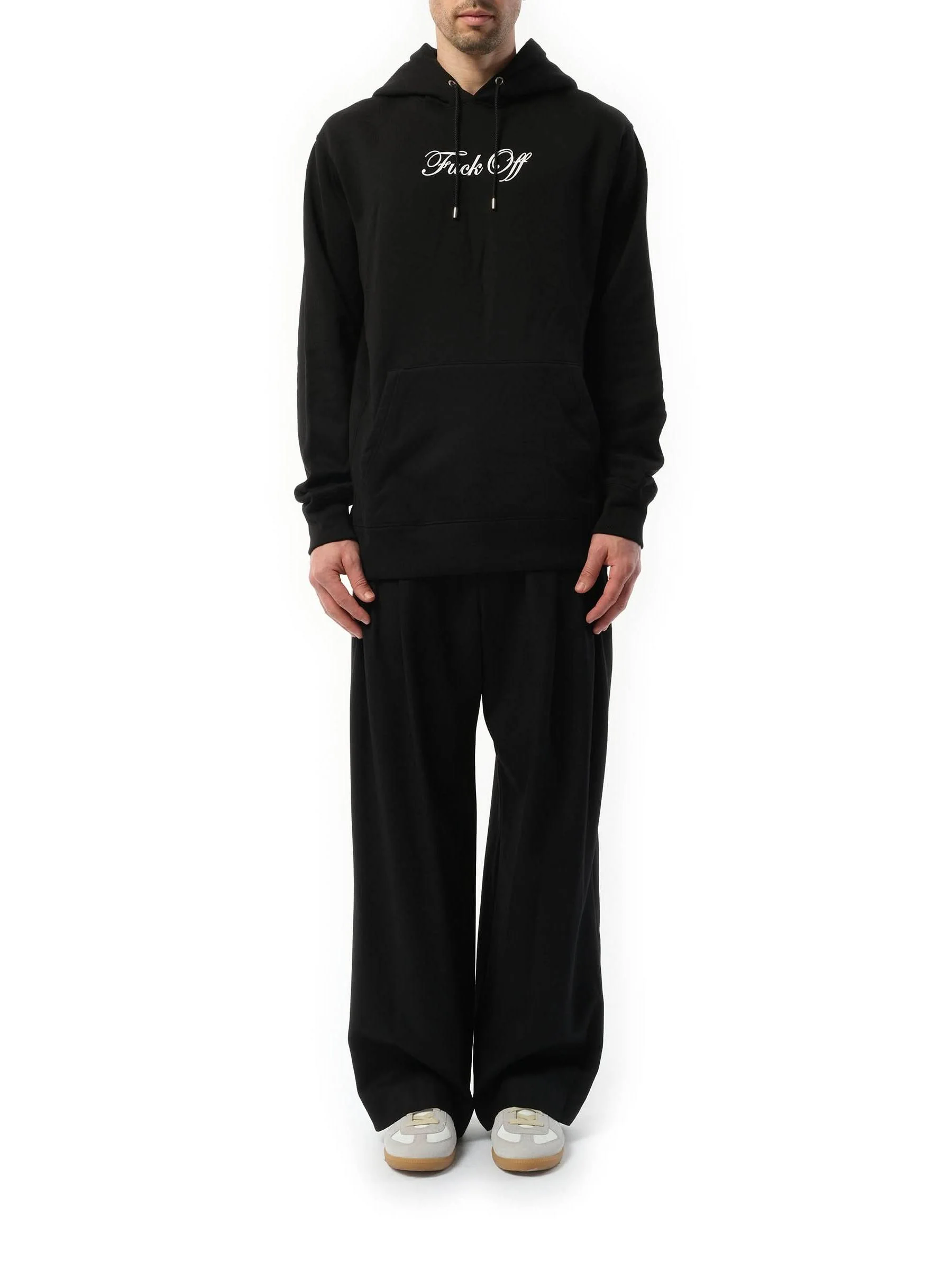 Hoodie in Black - Image 4