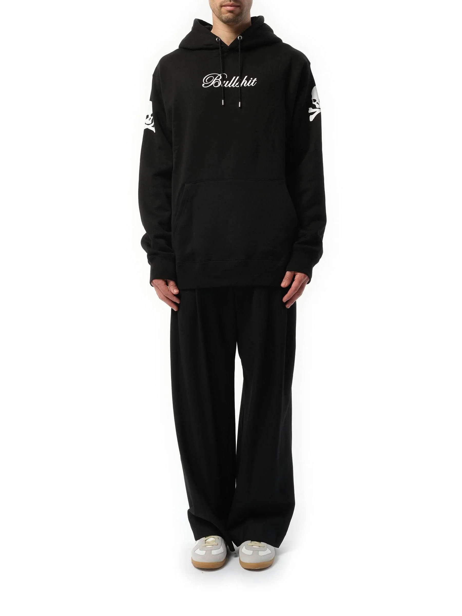 Hoodie in Black - Image 4
