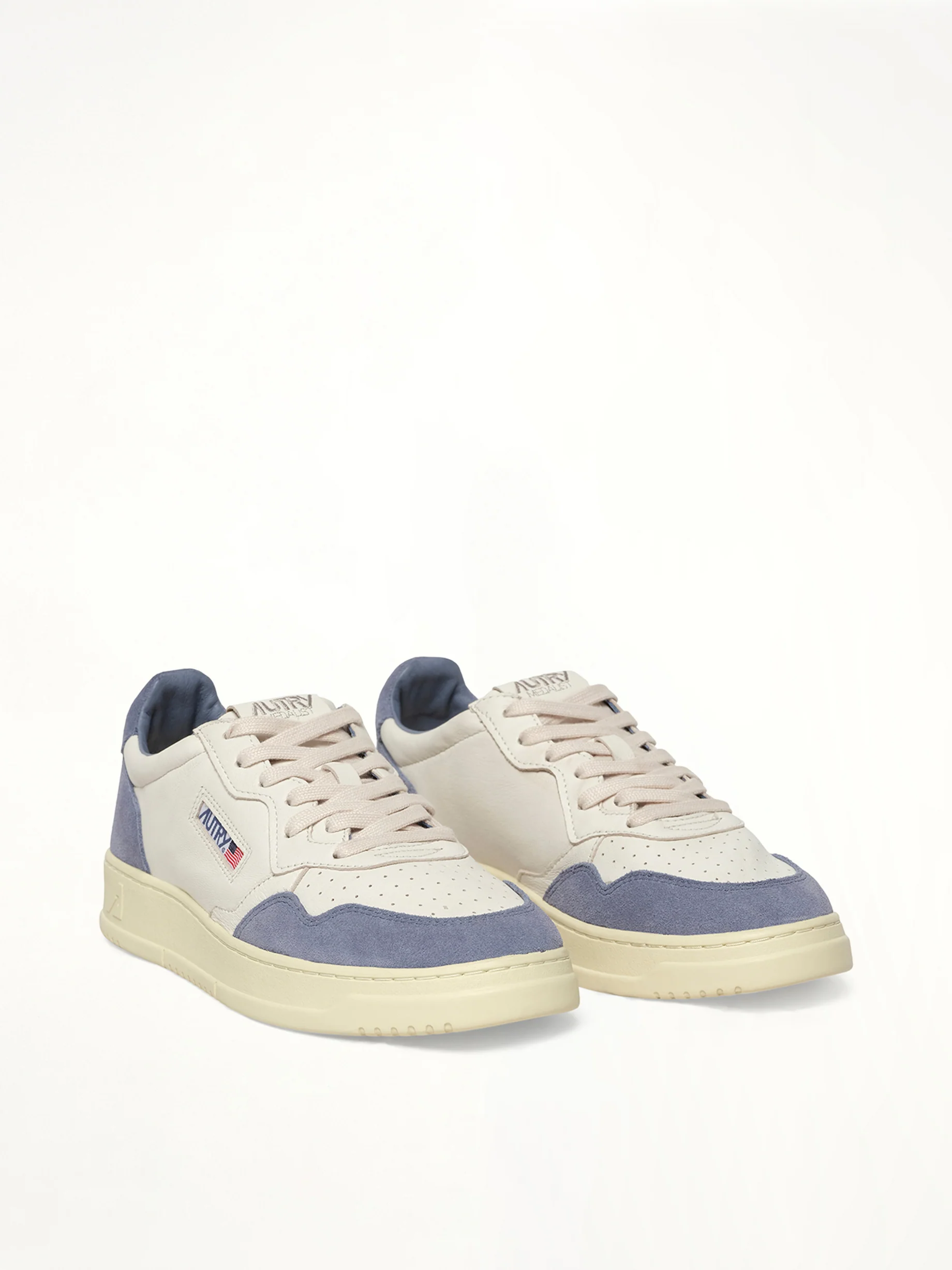 Medalist Low Sneaker in White/Claudia - Image 2