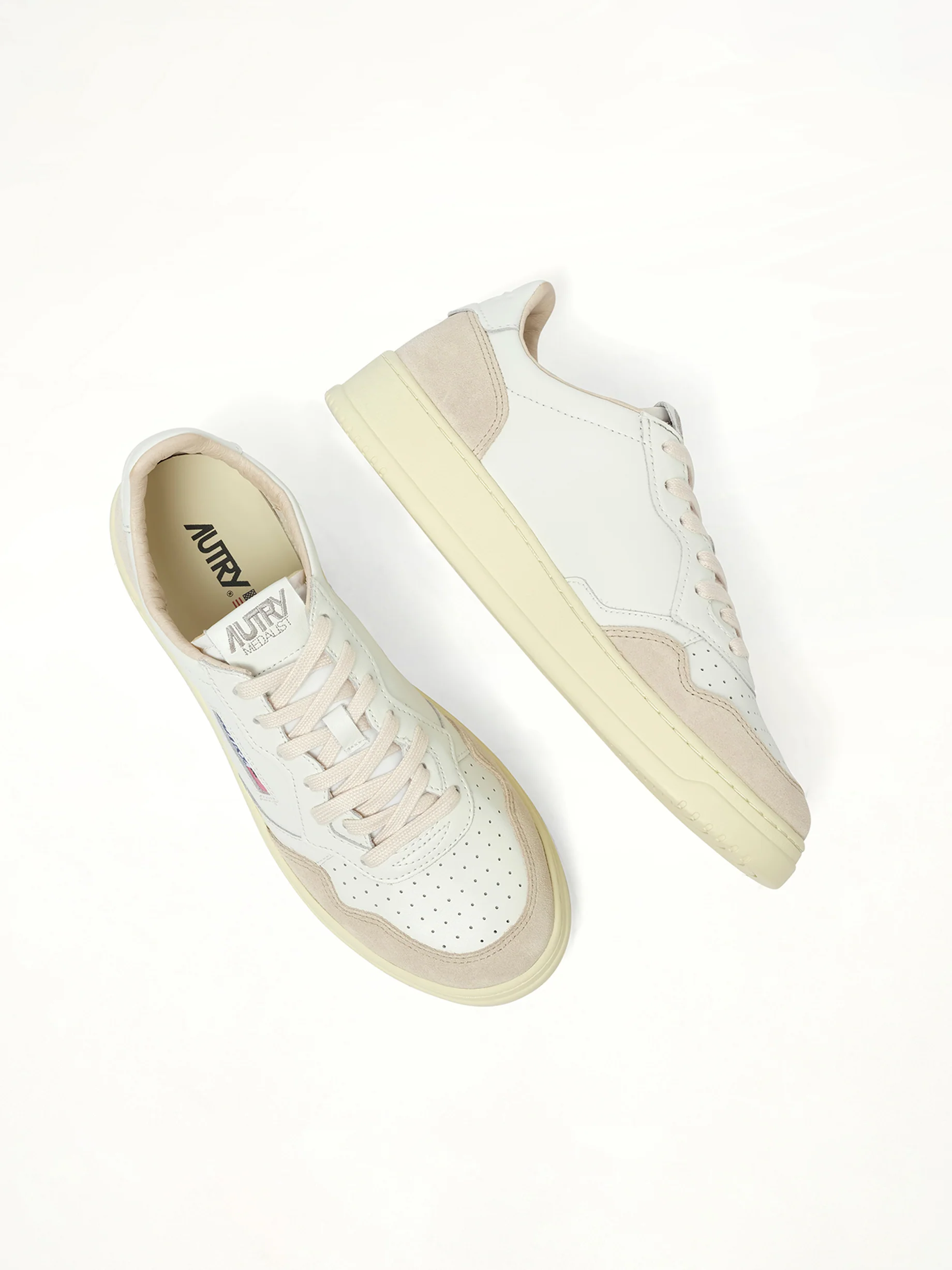 Medalist Low Sneakers in White - Image 3