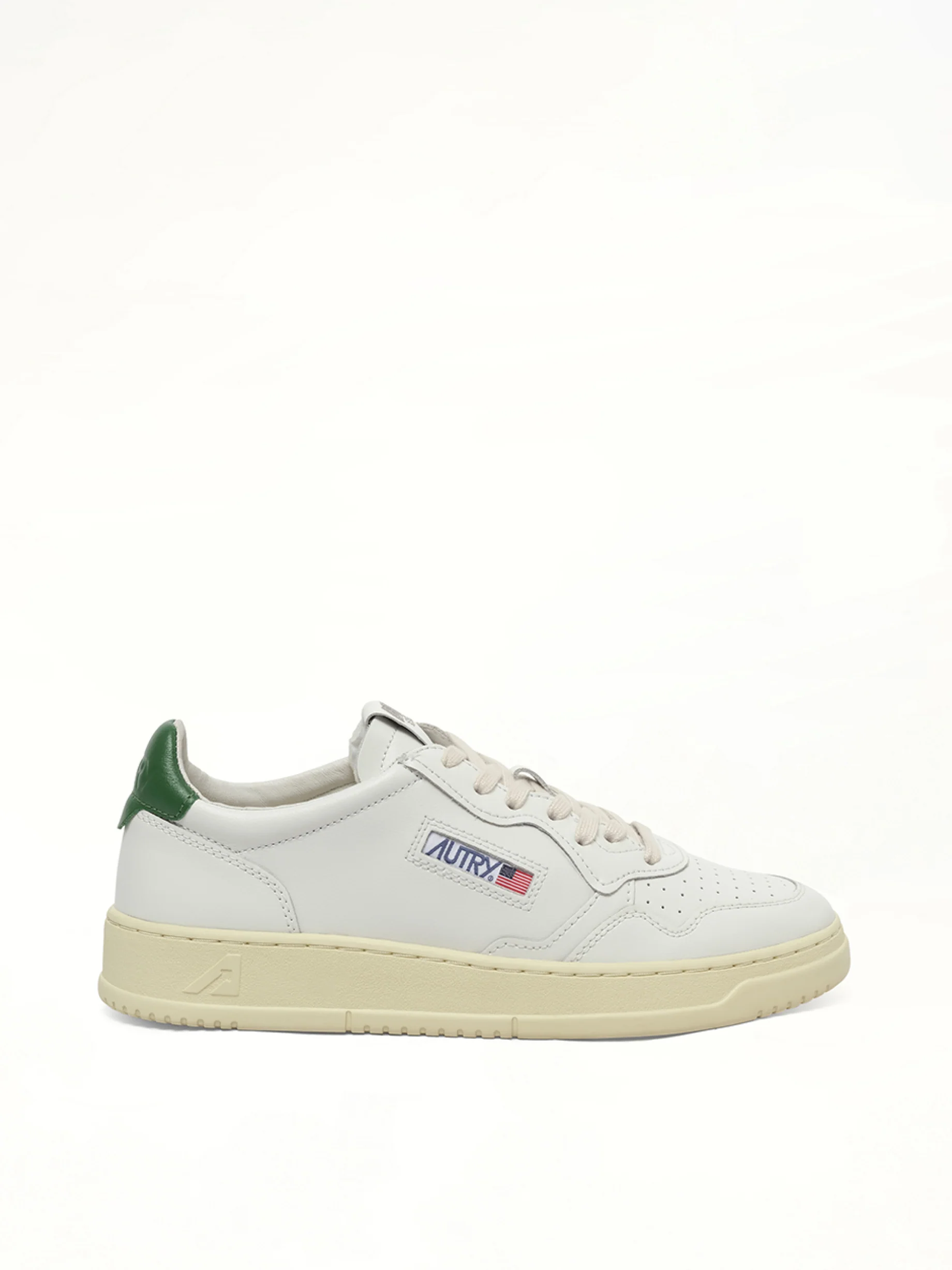 Medalist Low Sneakers in White/Green