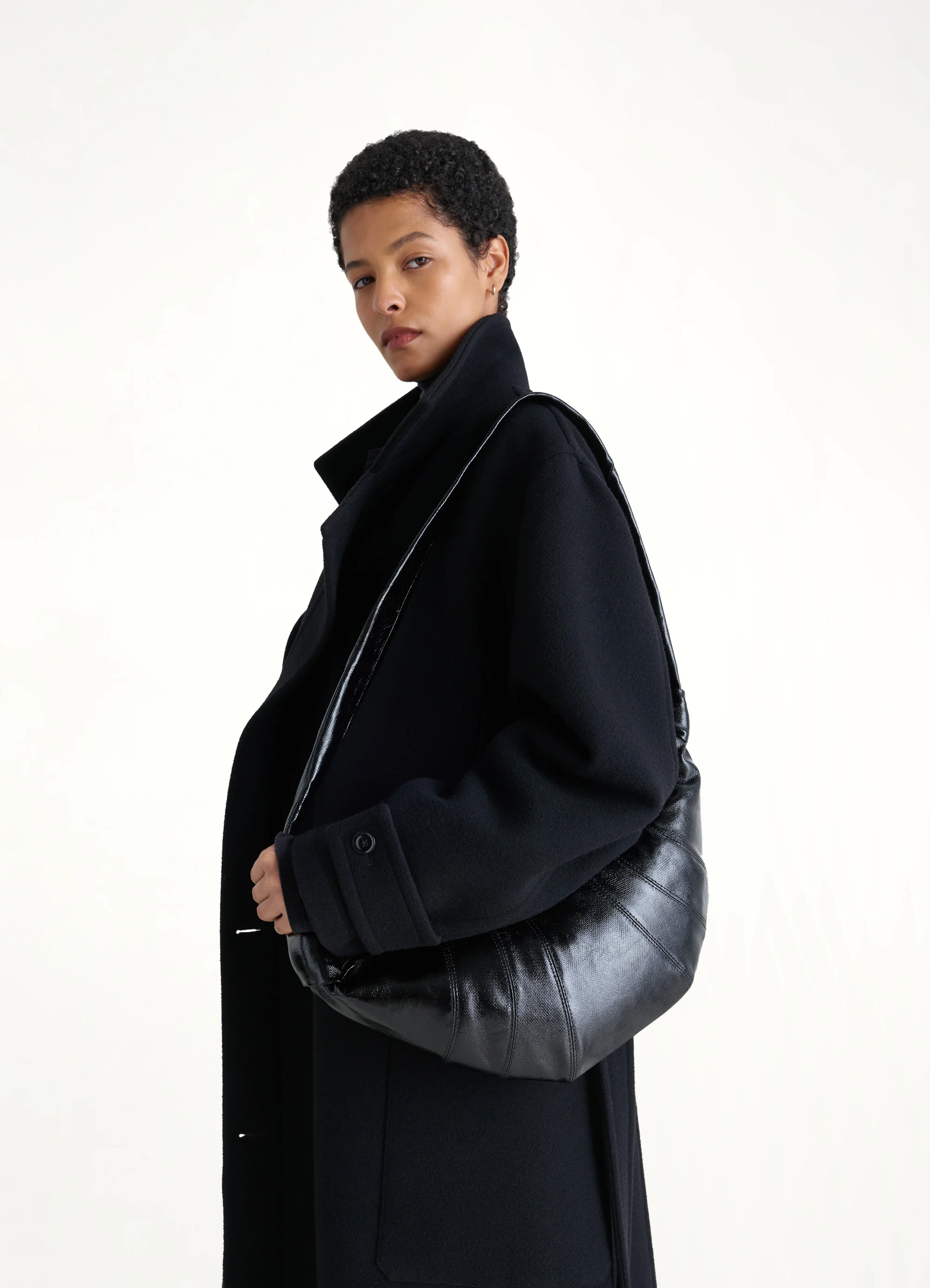 Medium Croissant Bag in Black - Image 5