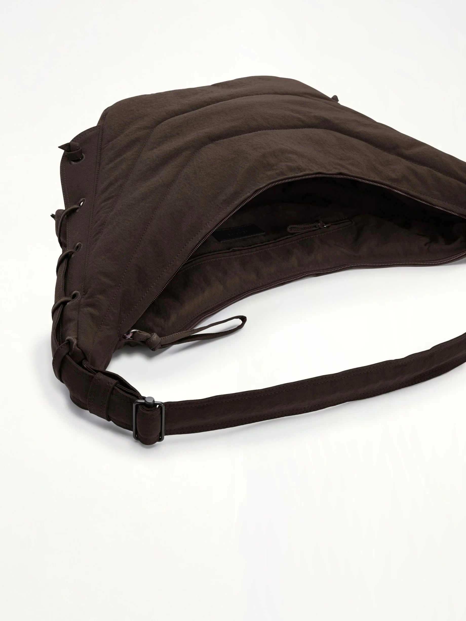 Medium Soft Game Bag in Dark Chocolate - Image 2
