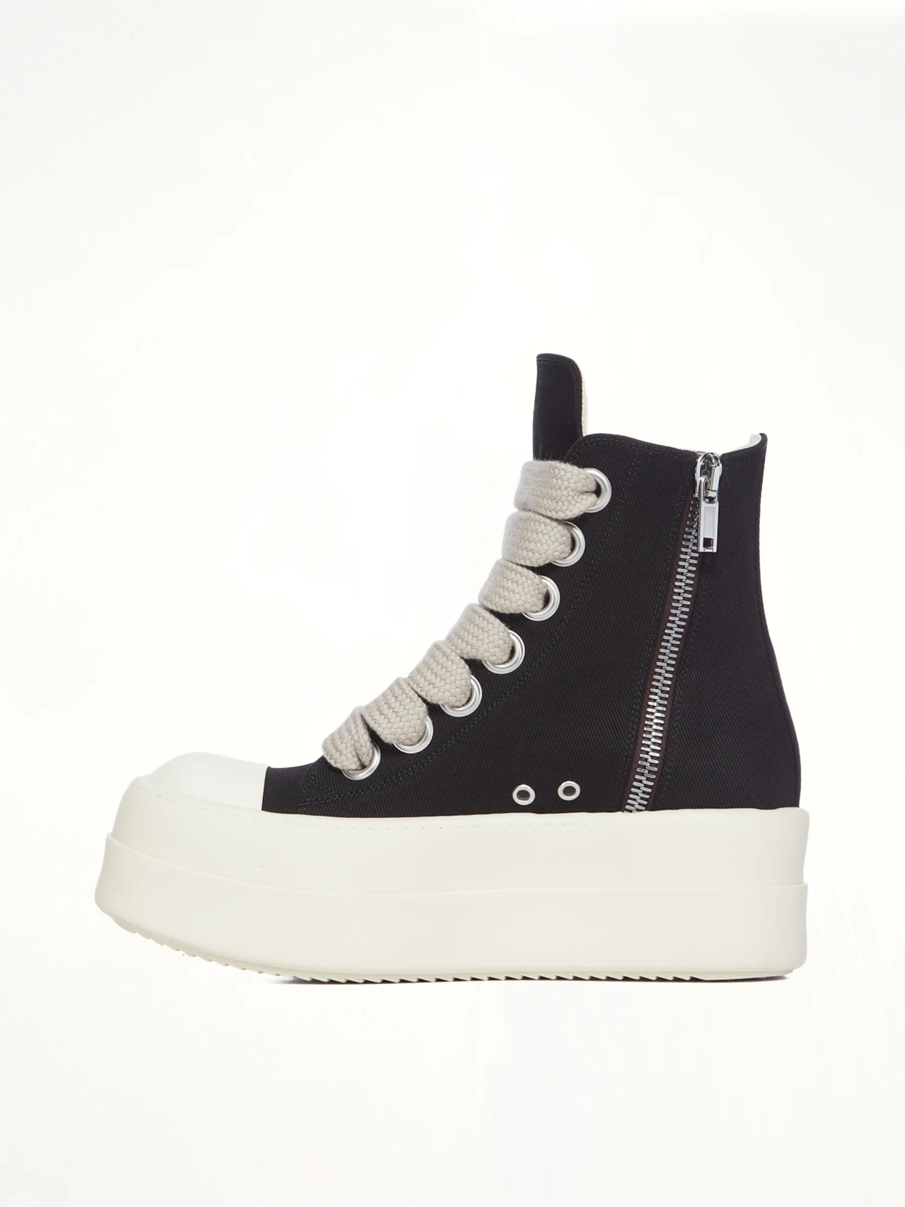 Mega Bumper Jumbolace Sneaks in Black/Milk - Image 4