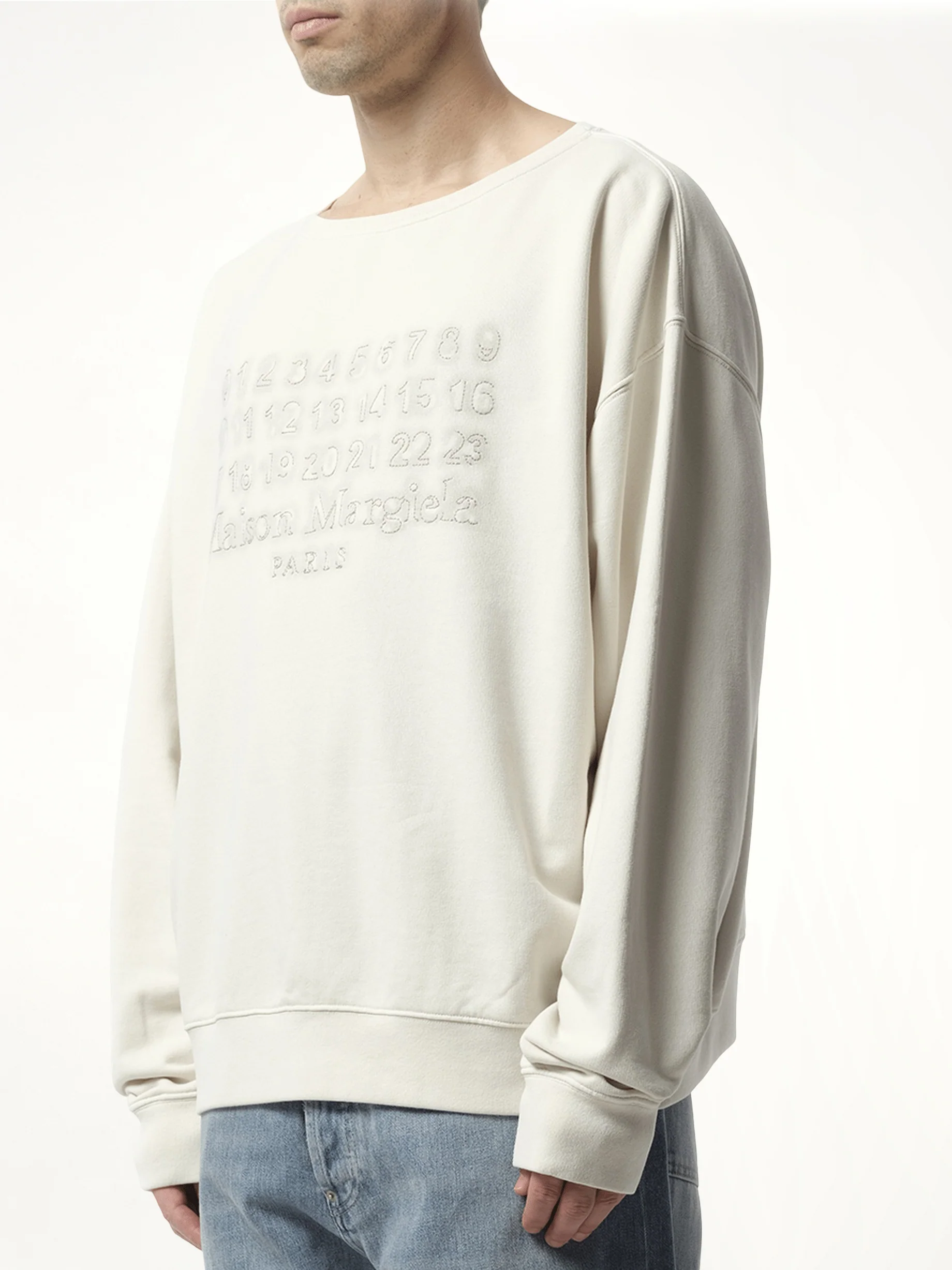 Memory of Logo Sweatshirt in Ecru - Image 5