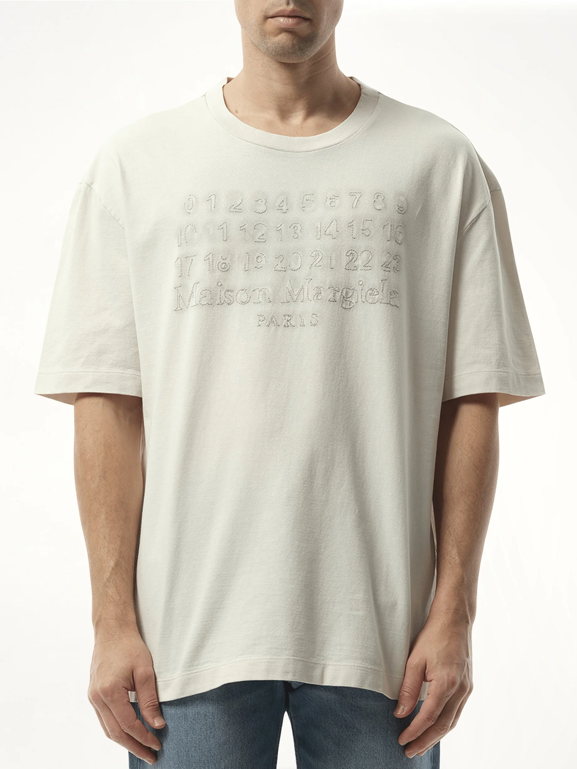 Memory of Logo T-Shirt in Ecru
