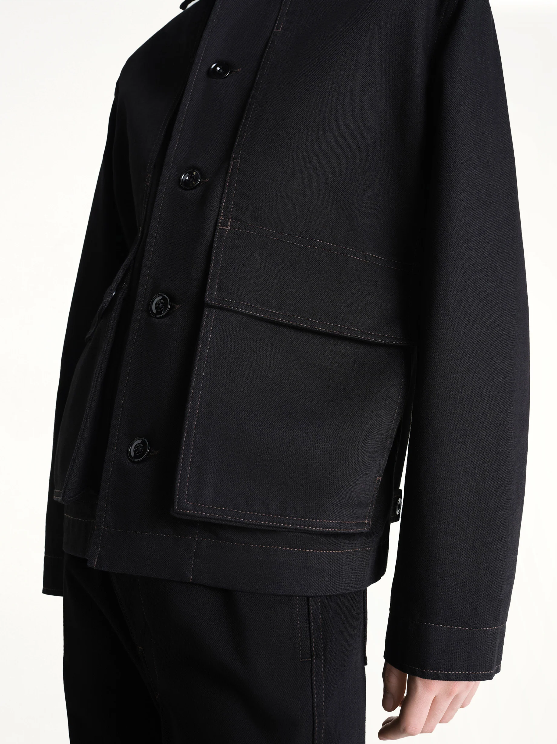 Boxy Jacket in Black - Image 3