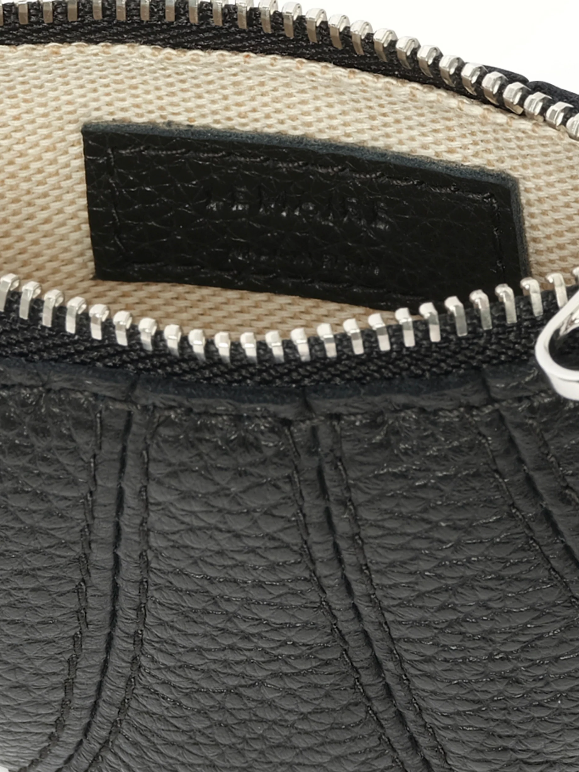Mini Croissant Keyring in Black - Image 3