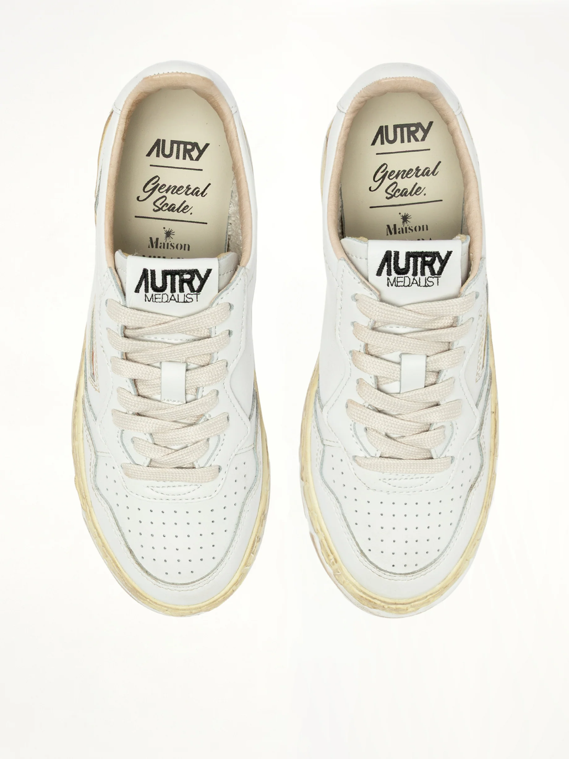 MMY Super Vintage Low Sneaker in White - Image 6