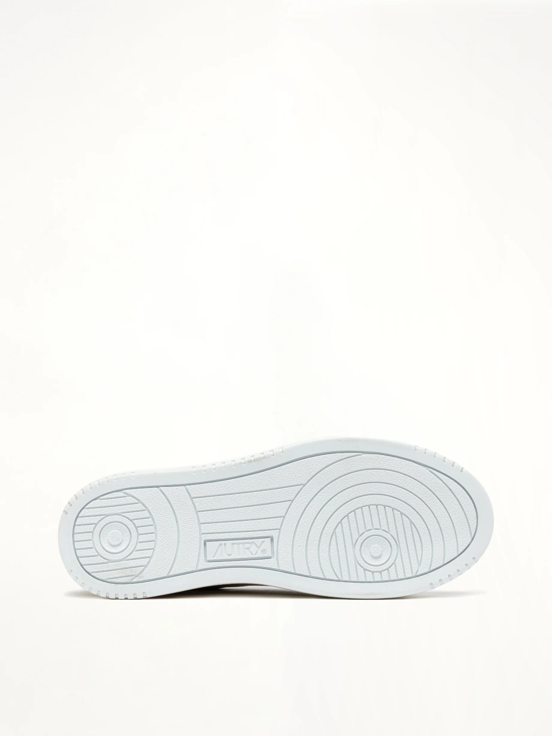 MMY Super Vintage Low Sneaker in White - Image 8
