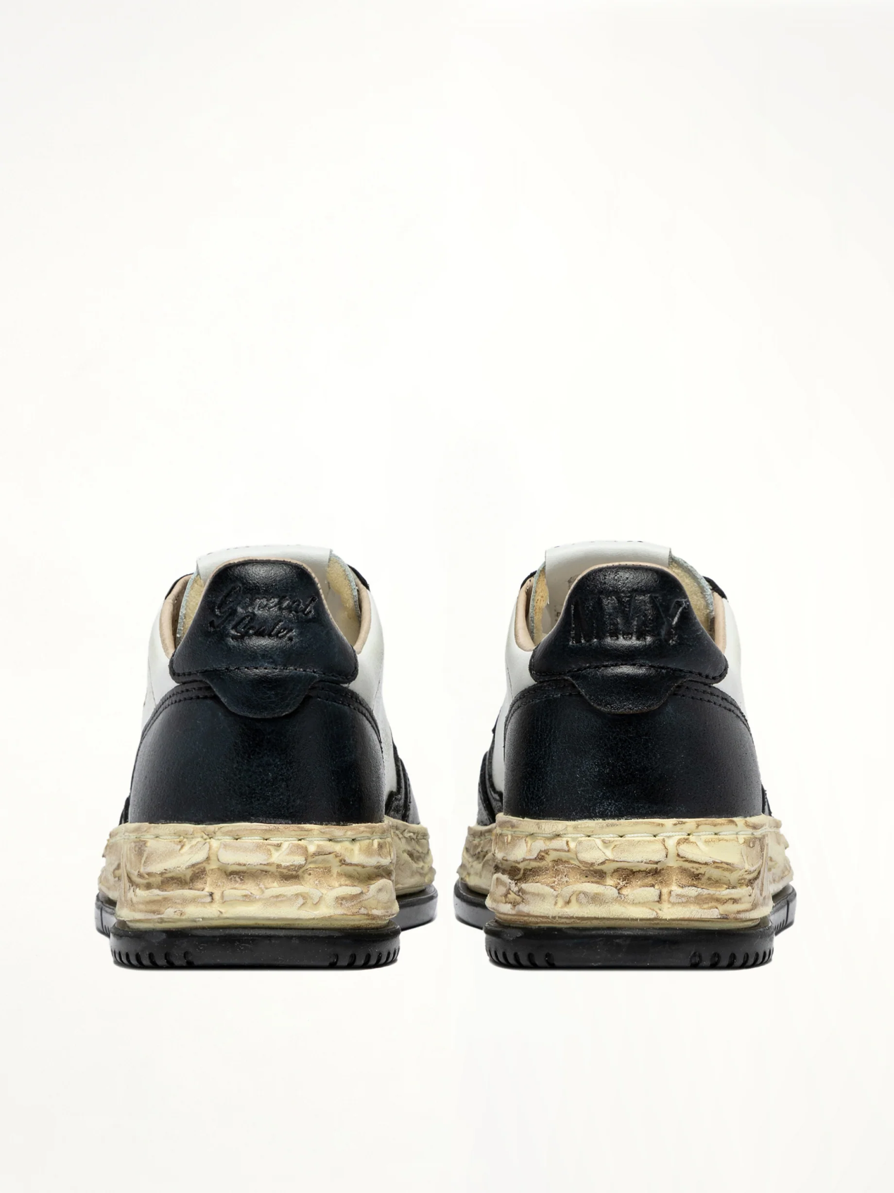 MMY Super Vintage Low Sneaker in White/Black - Image 5