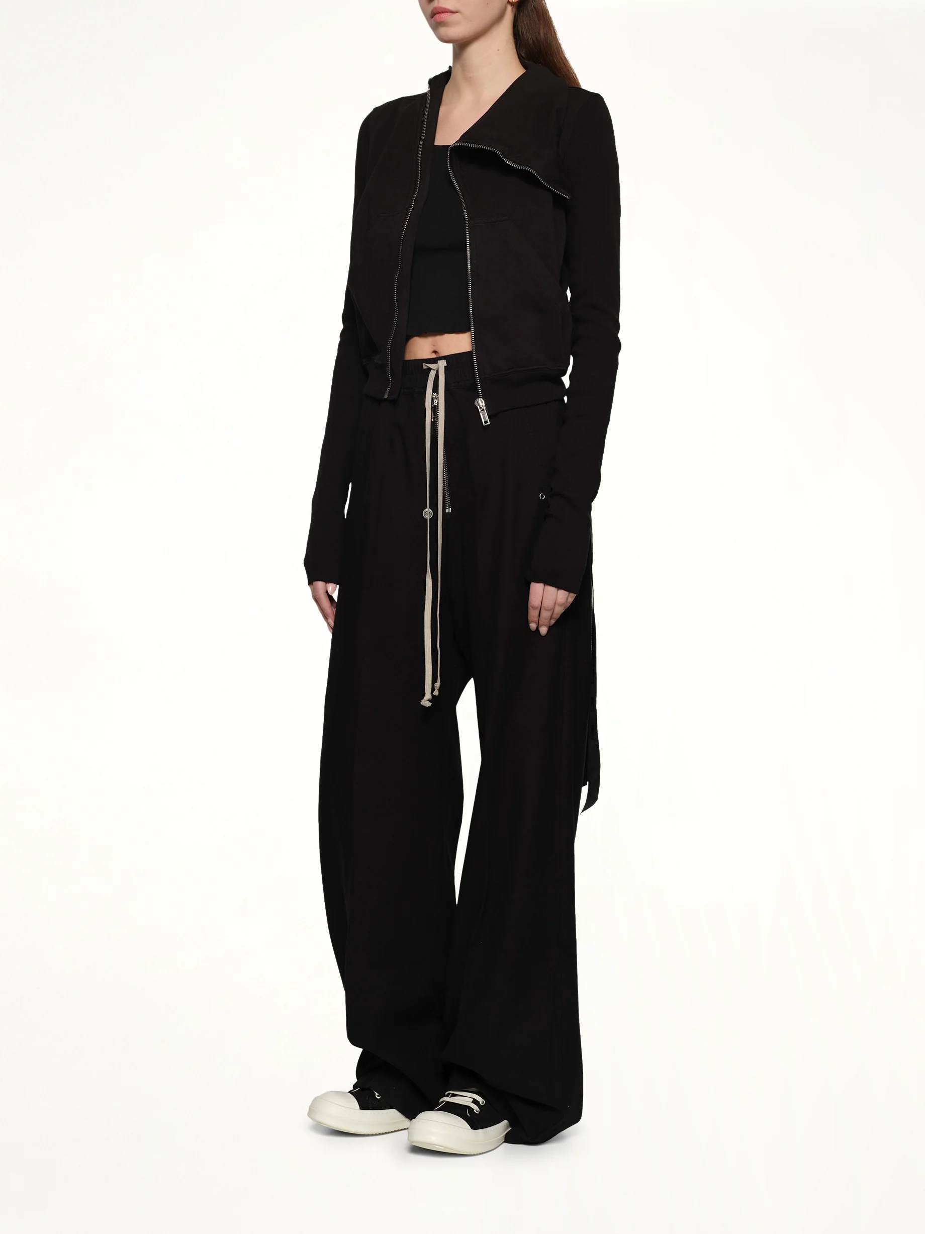Mountain Sweat in Black - Image 4