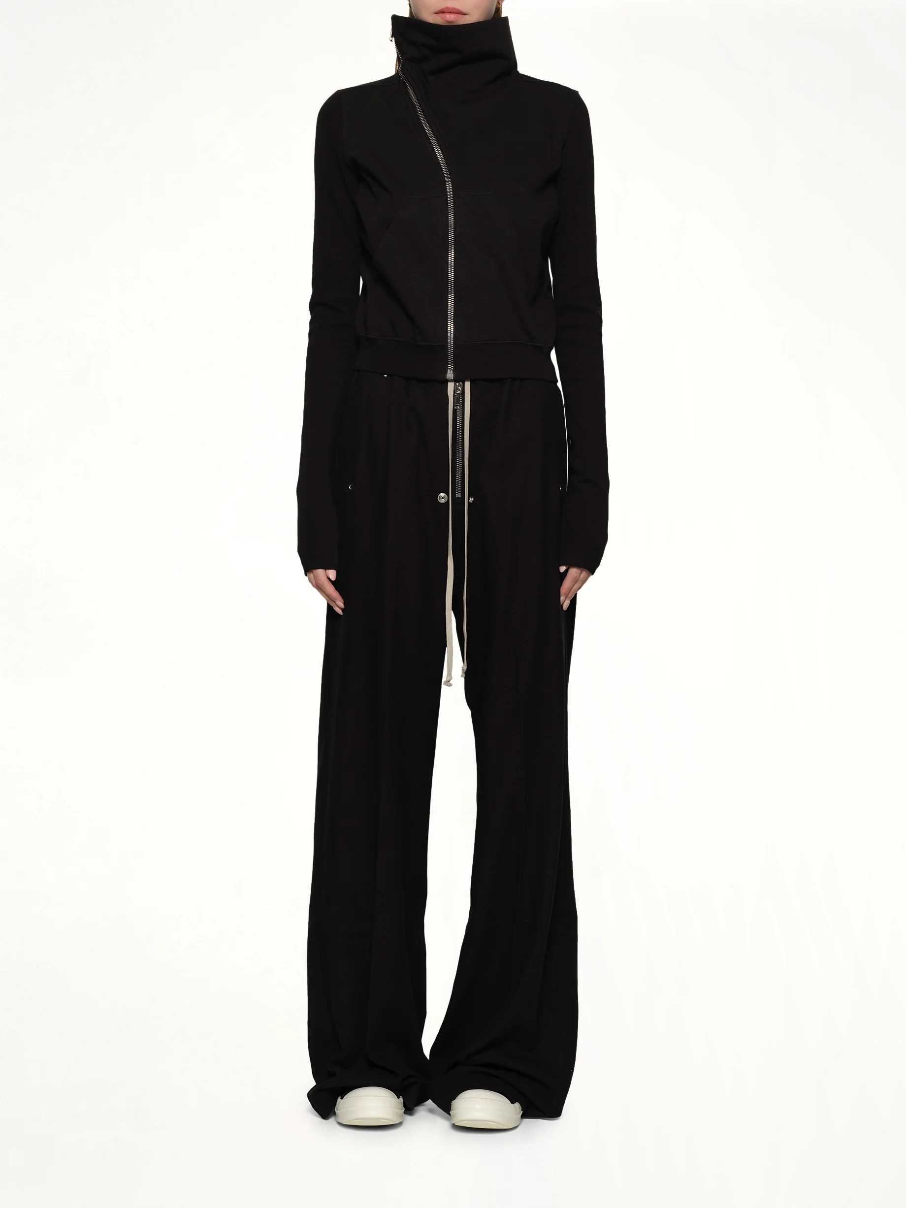 Mountain Sweat in Black - Image 7