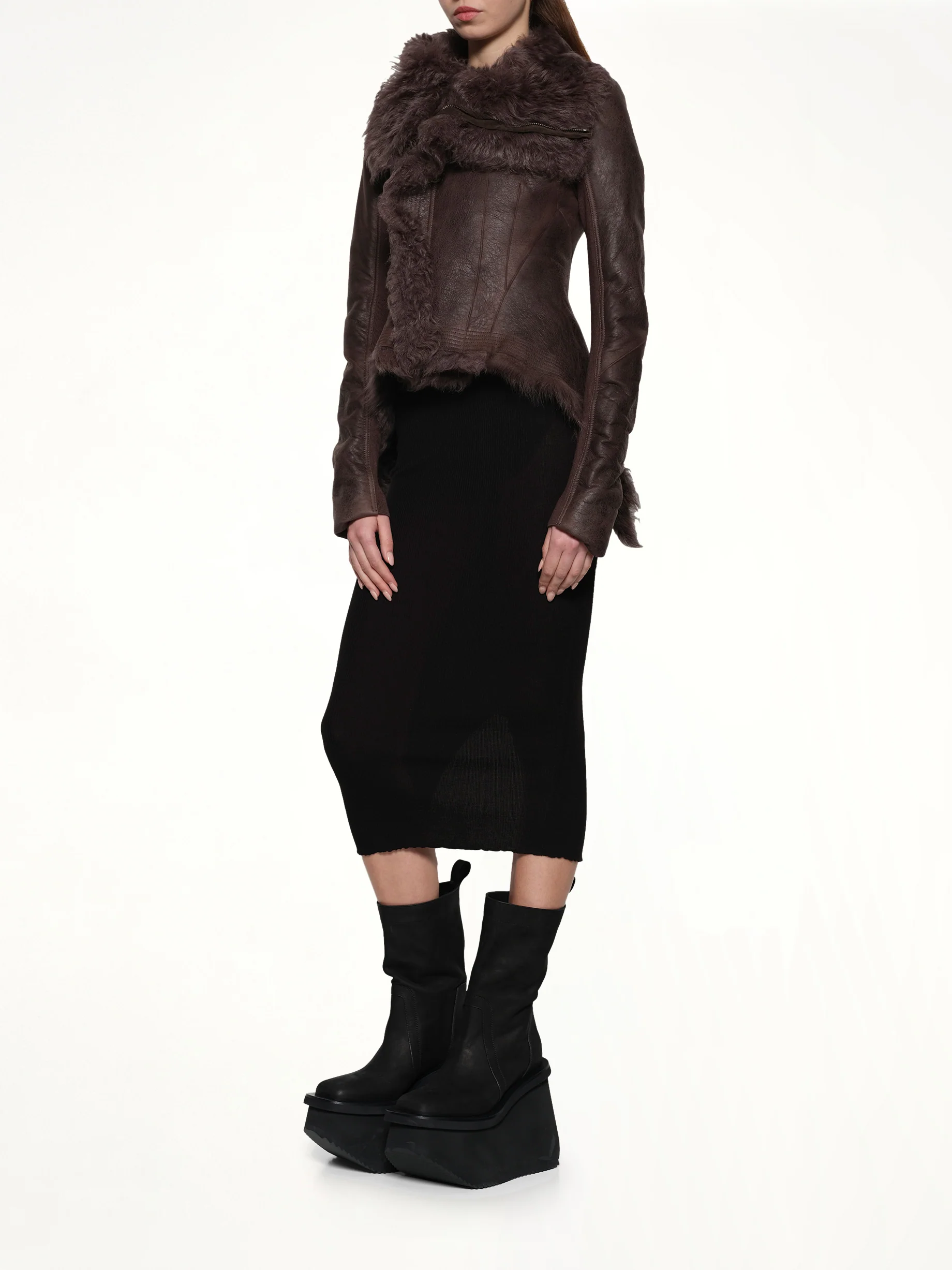 Naska Shearling Fur Jacket in Dark Dust - Image 4