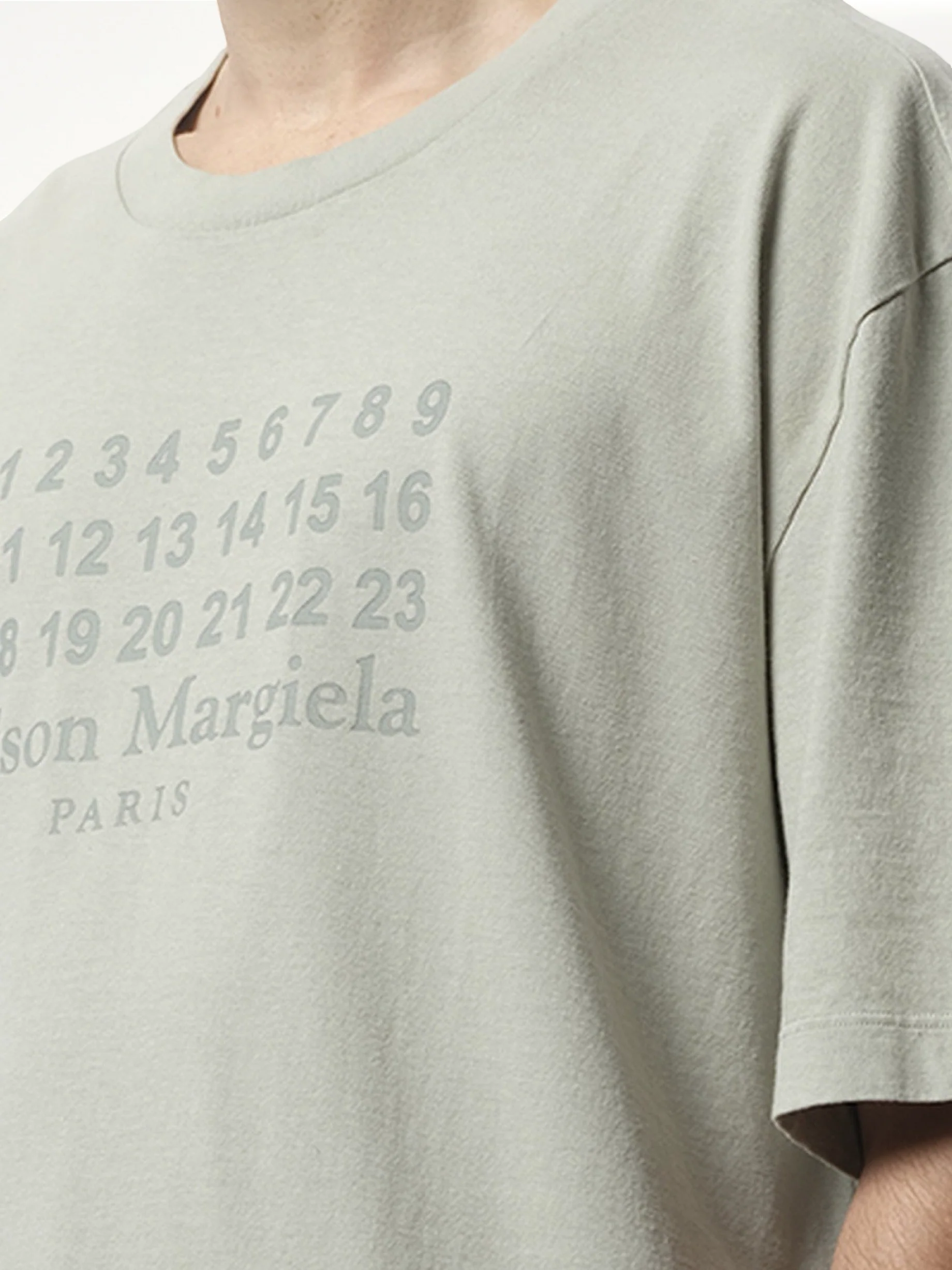 Number Logo T-Shirt in Grey - Image 3