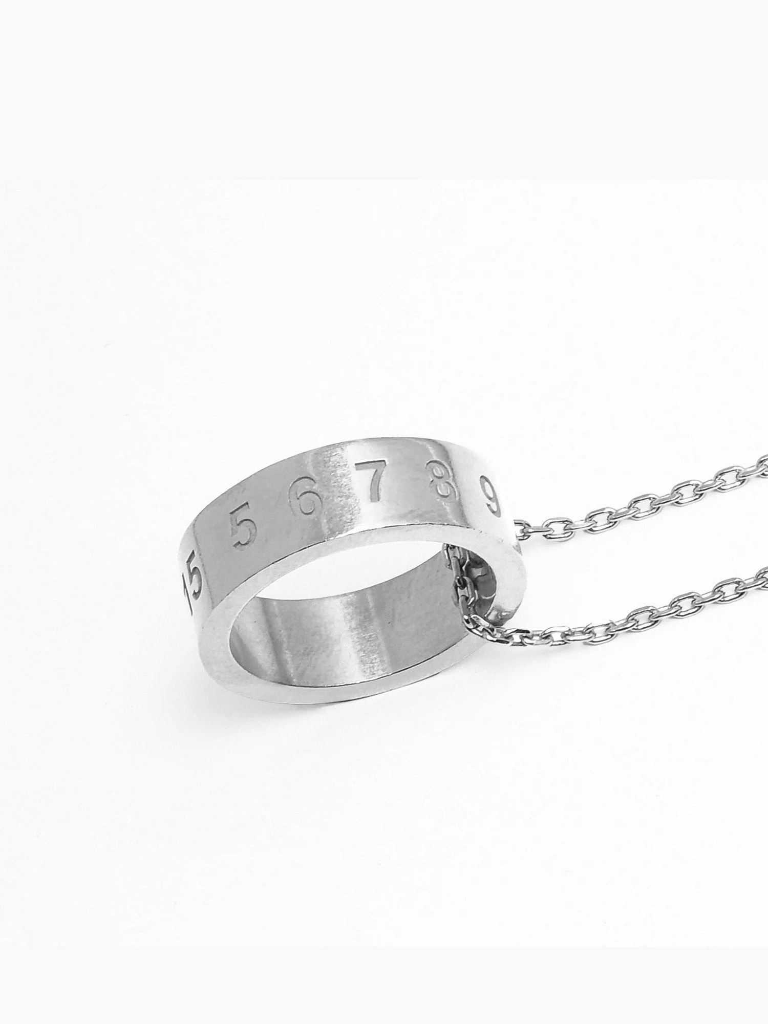 Numerical Ring Necklace in Silver