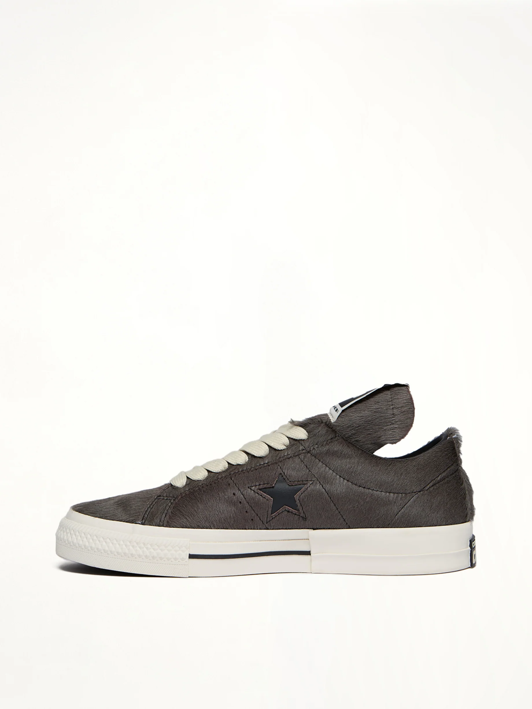 One Star Fur Sneaker A14796C in Dark Dust/Black - Image 3