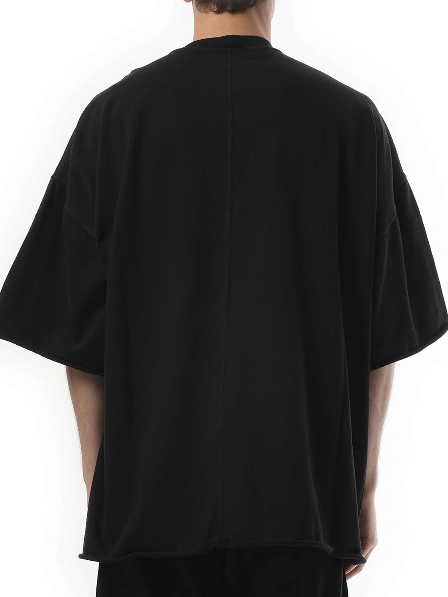 Opera Print Tommy T in Black/Pearl - Image 6