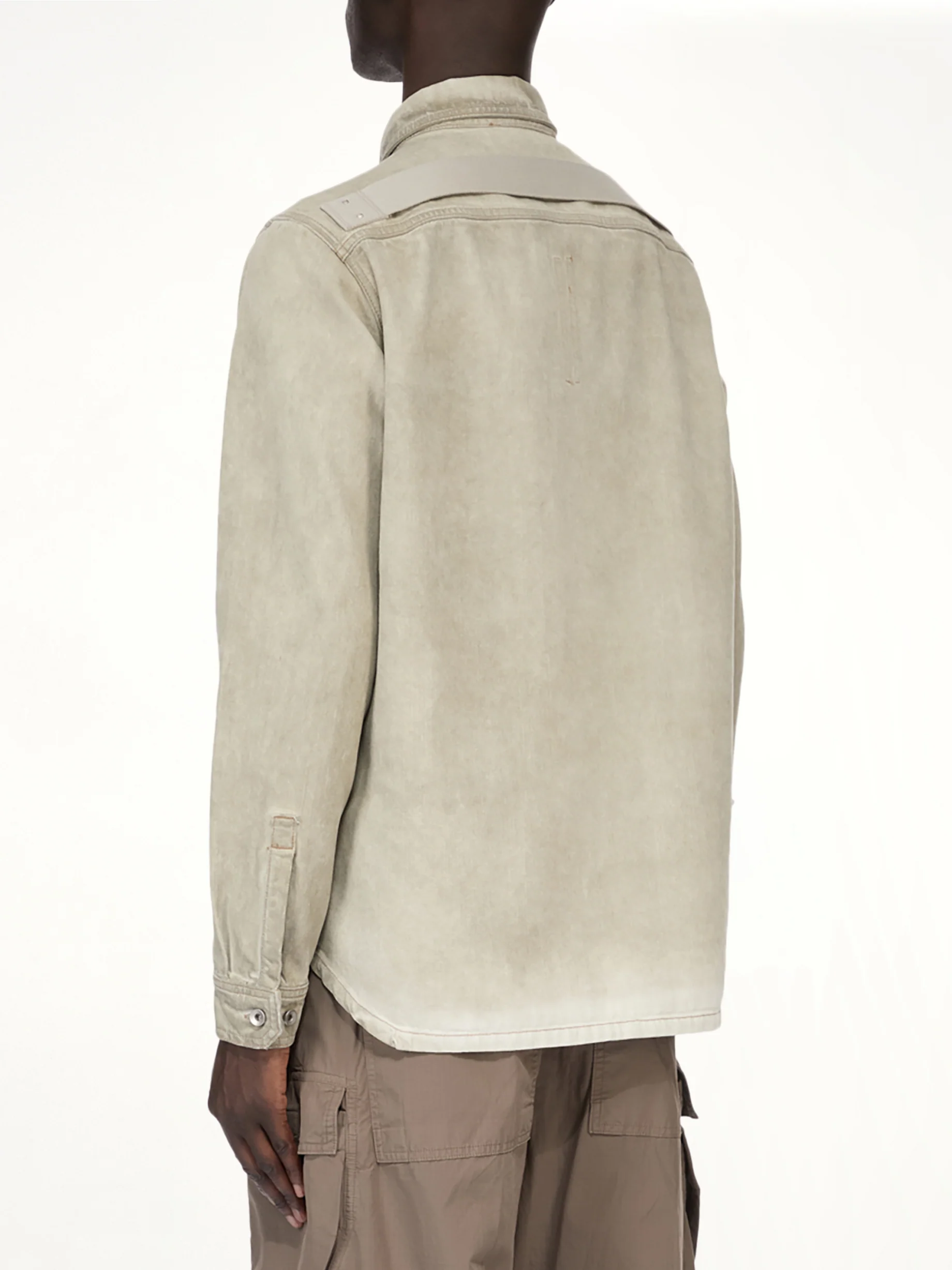 Outershirt in Sand - Image 10