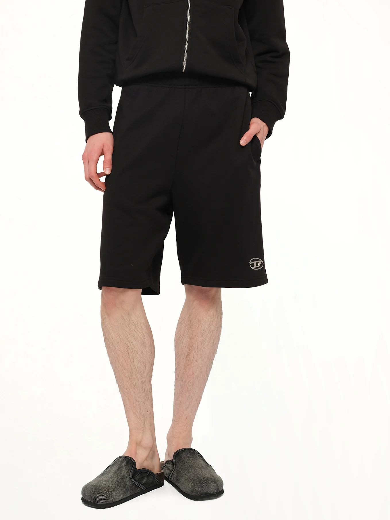 P-Marshy-Od Shorts In Black - Image 6