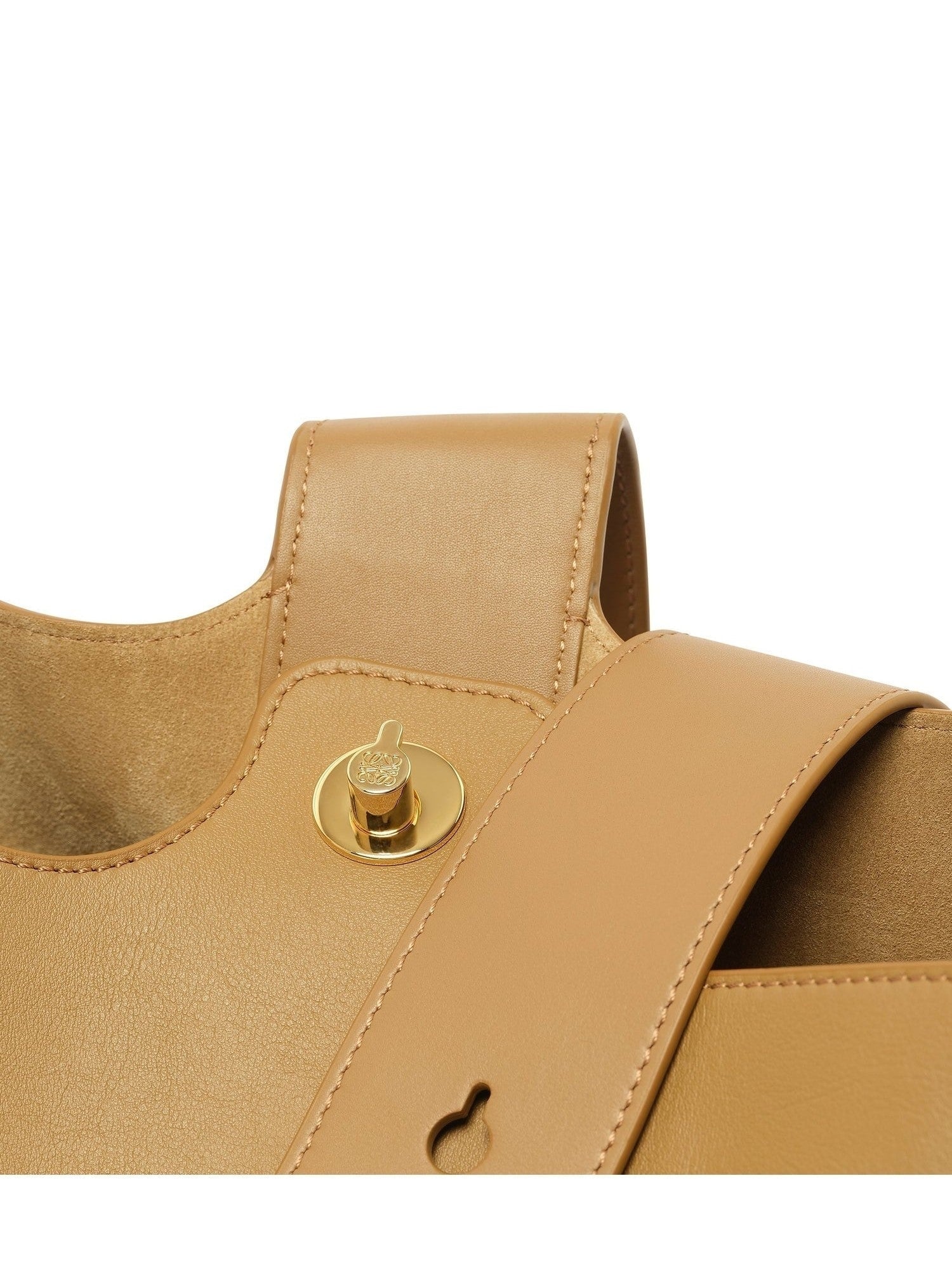 Pebble Bucket Medium in Oak - Image 8