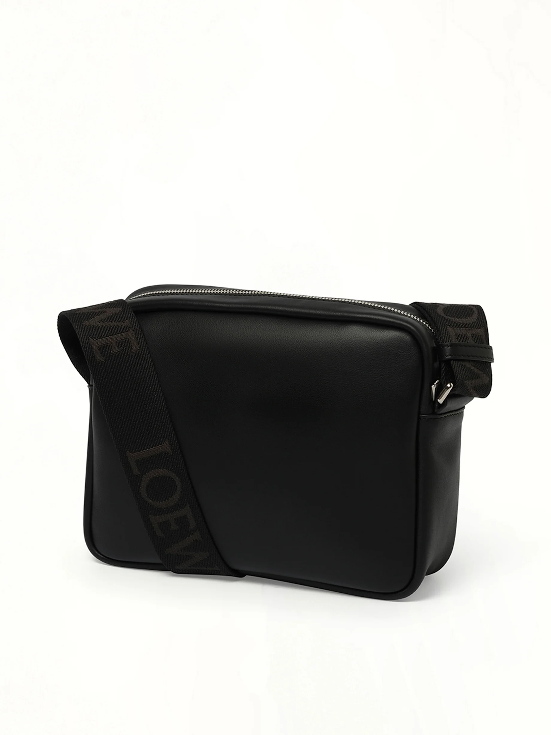 Pebble Messenger Medium in Black - Image 3