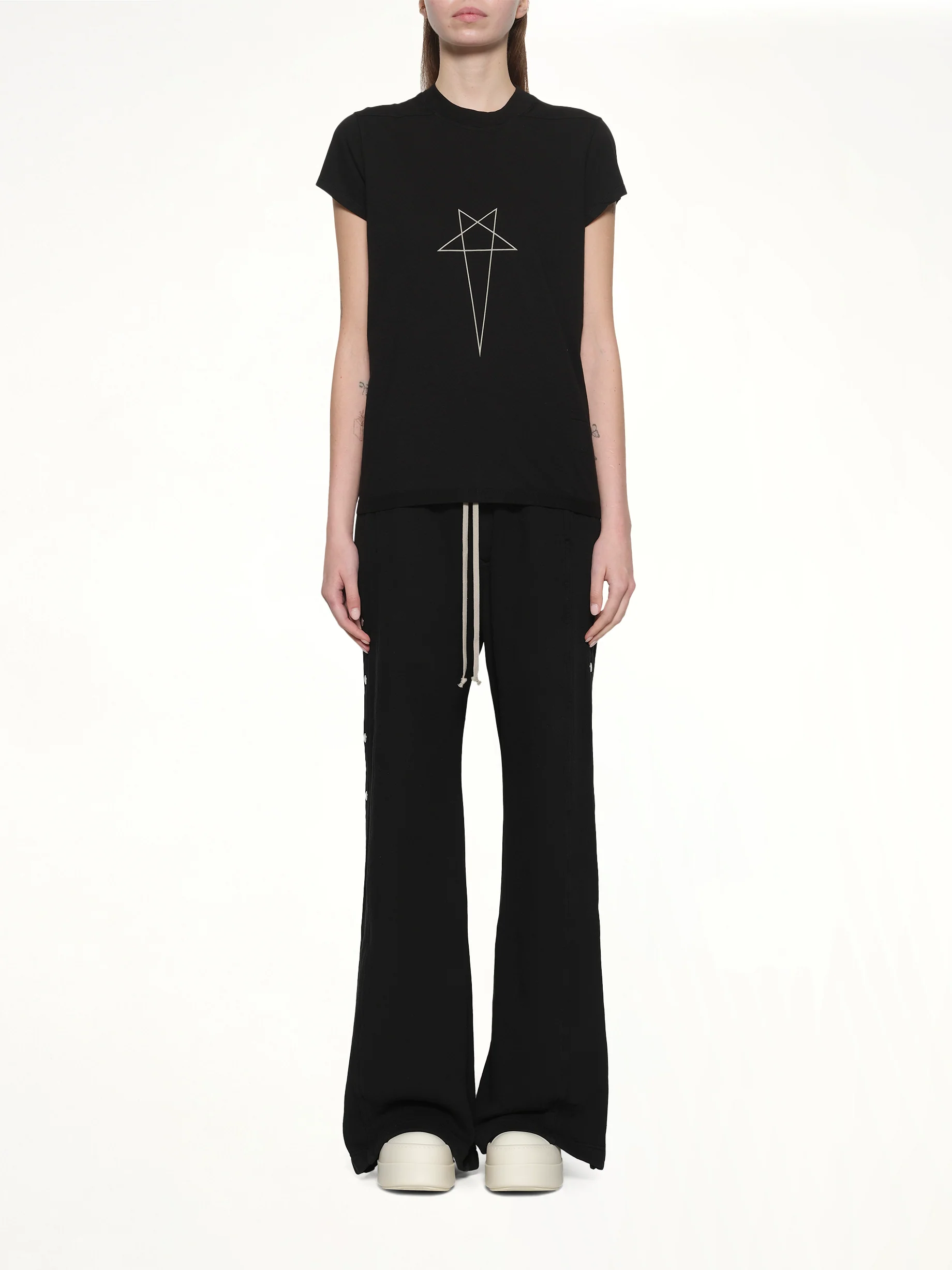 Penta Small Level T-Shirt in Black/Pearl - Image 7
