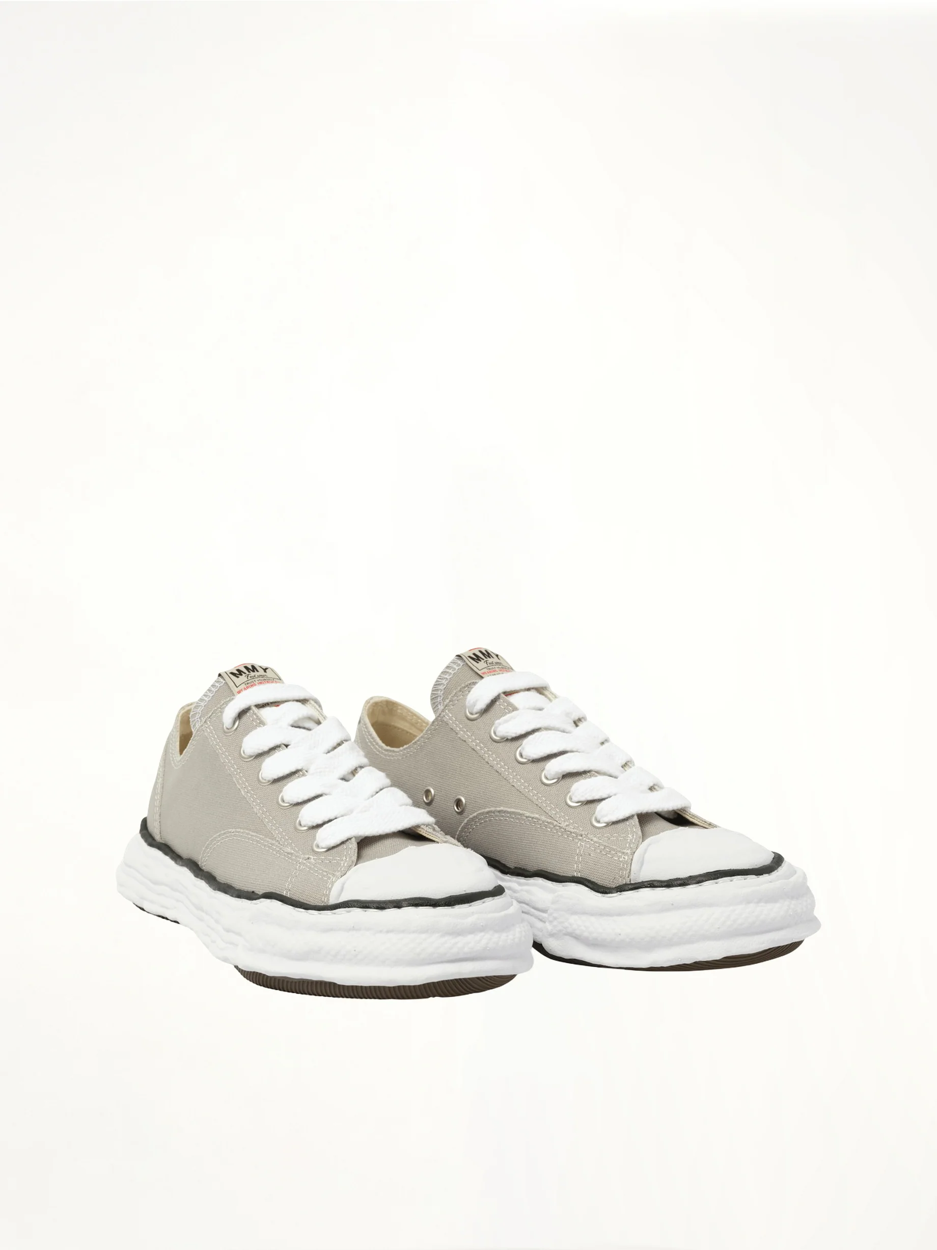 Peterson 23 OG Sneaker in Gray - Image 2