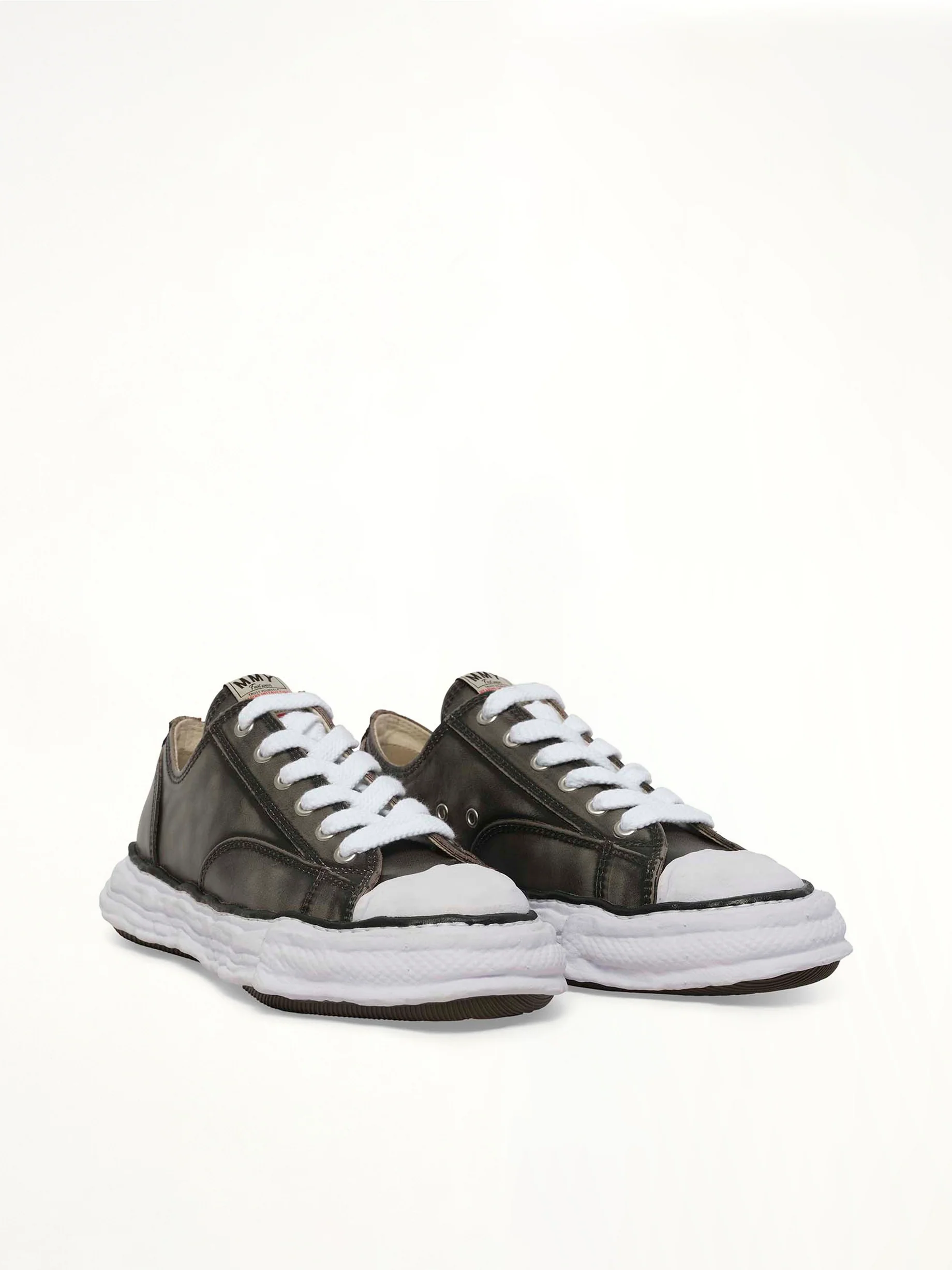 Peterson 23 OG Vintage Leather Sneaker in Black - Image 2