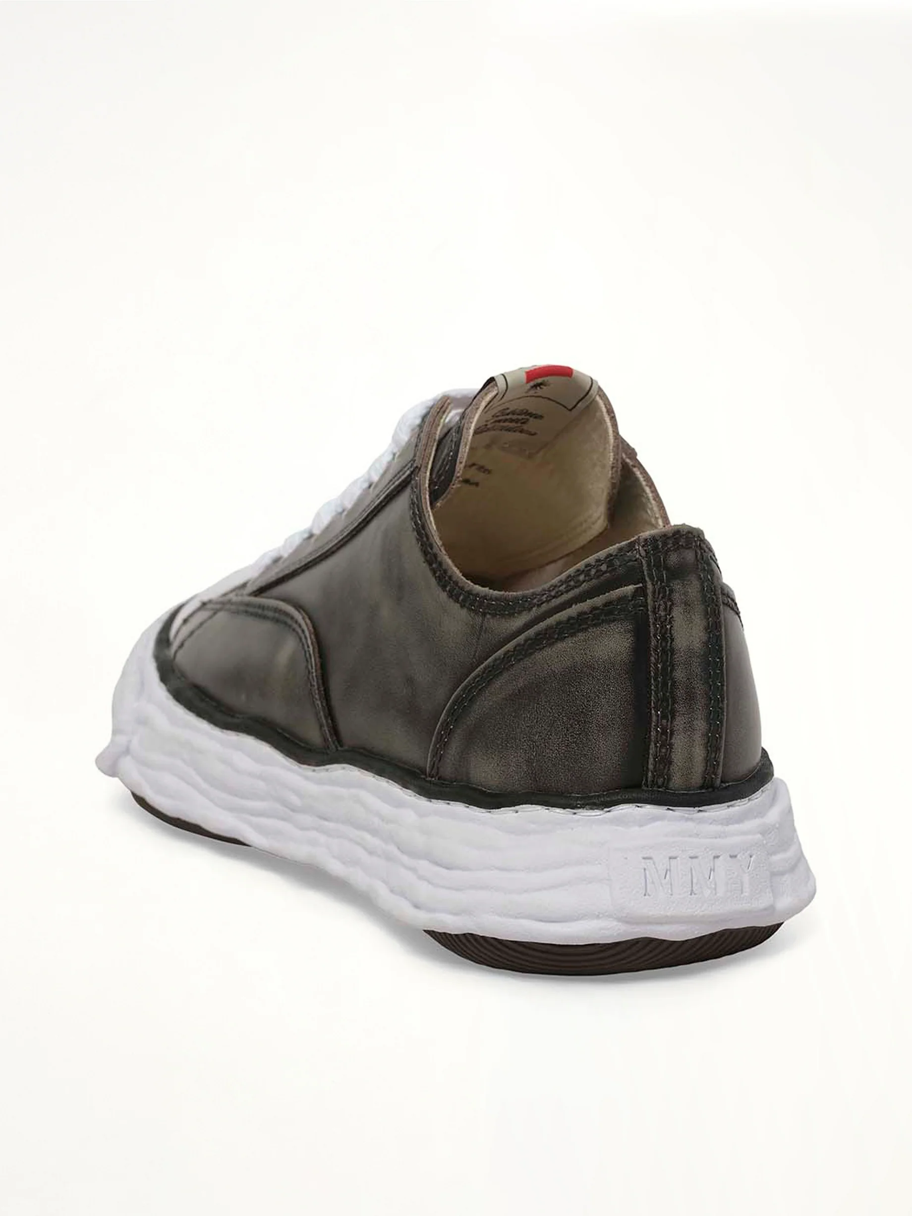 Peterson 23 OG Vintage Leather Sneaker in Black - Image 3