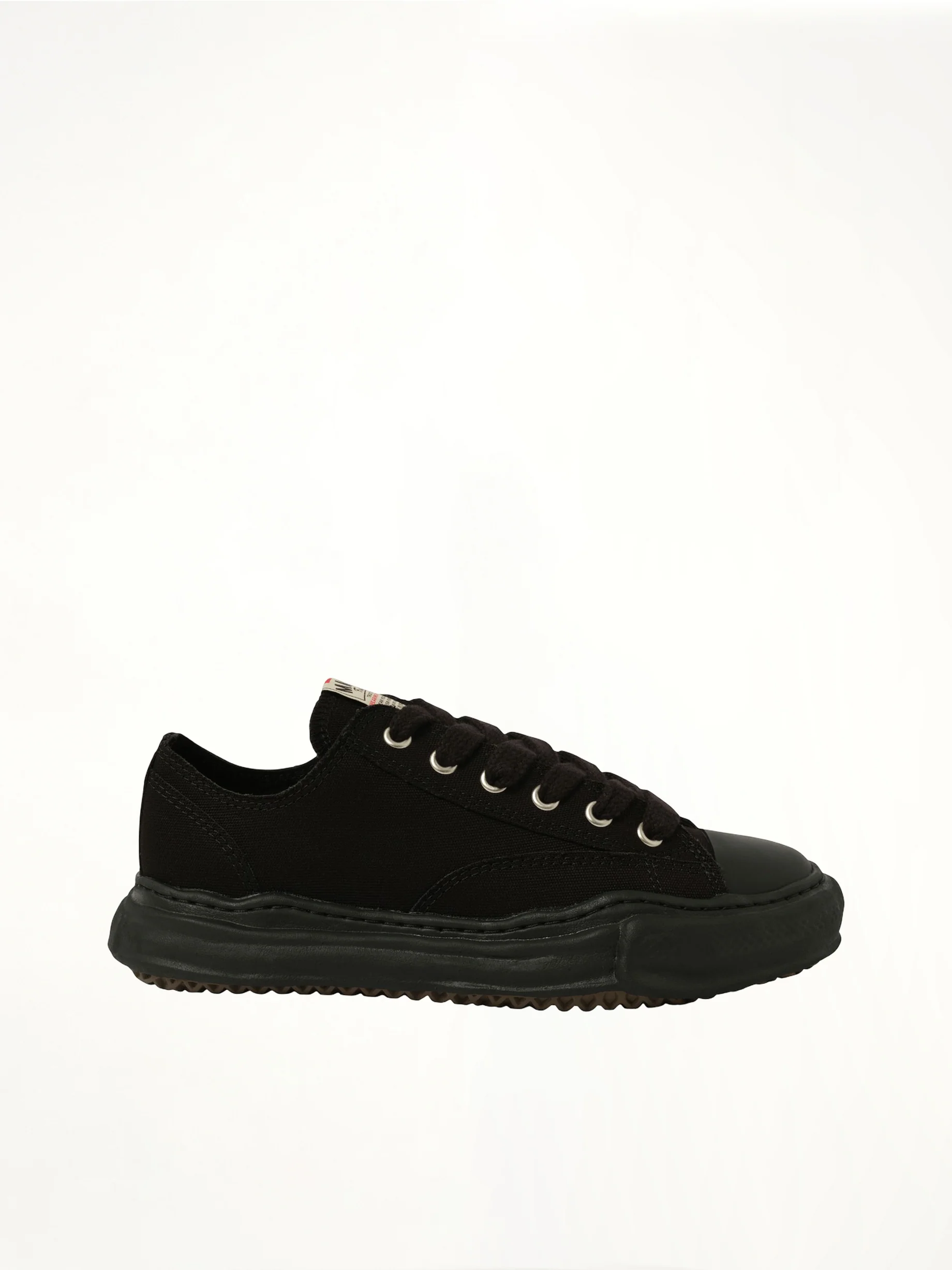 Peterson OG Sneaker in Black/Black