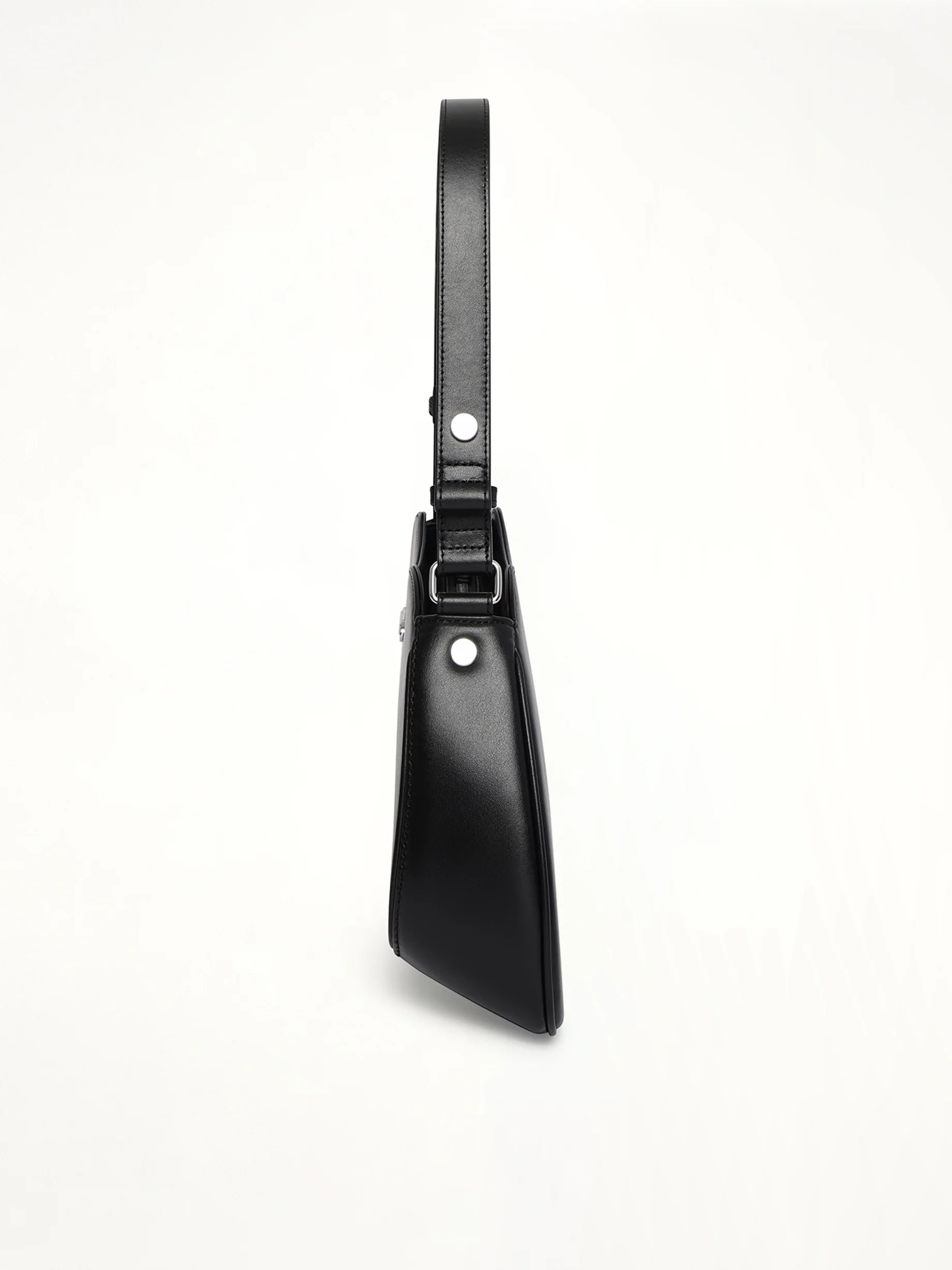 PLAY Shoulder Bag in Black - Image 5