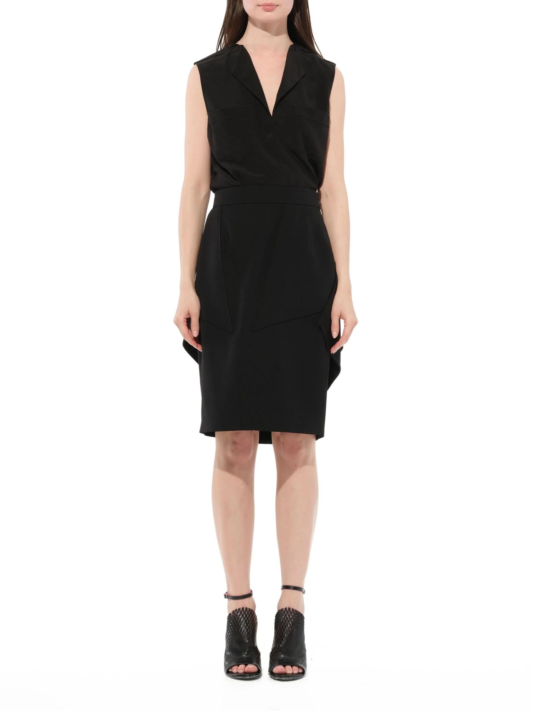 Podium Skirt in Black - Image 4