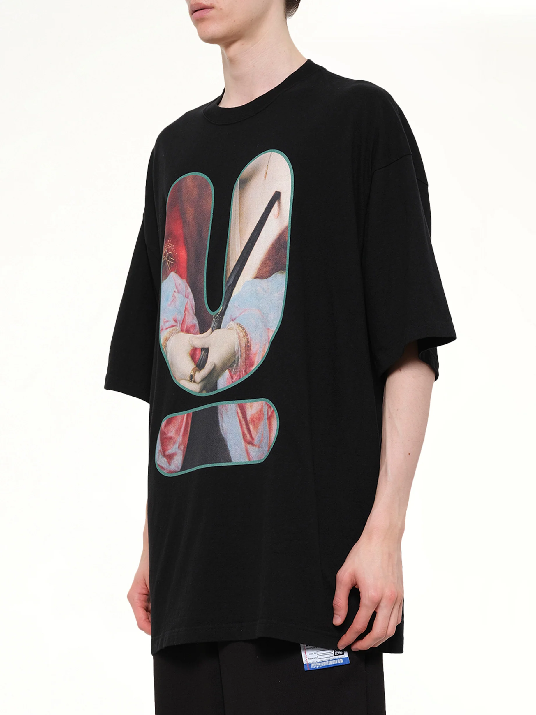 Portrait U Logo T-Shirt in Black - Image 3