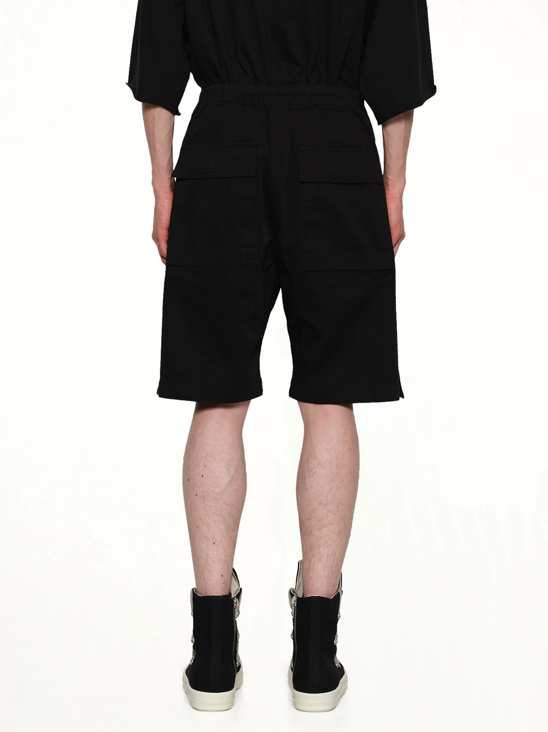 Pusher Shorts in Black - Image 5