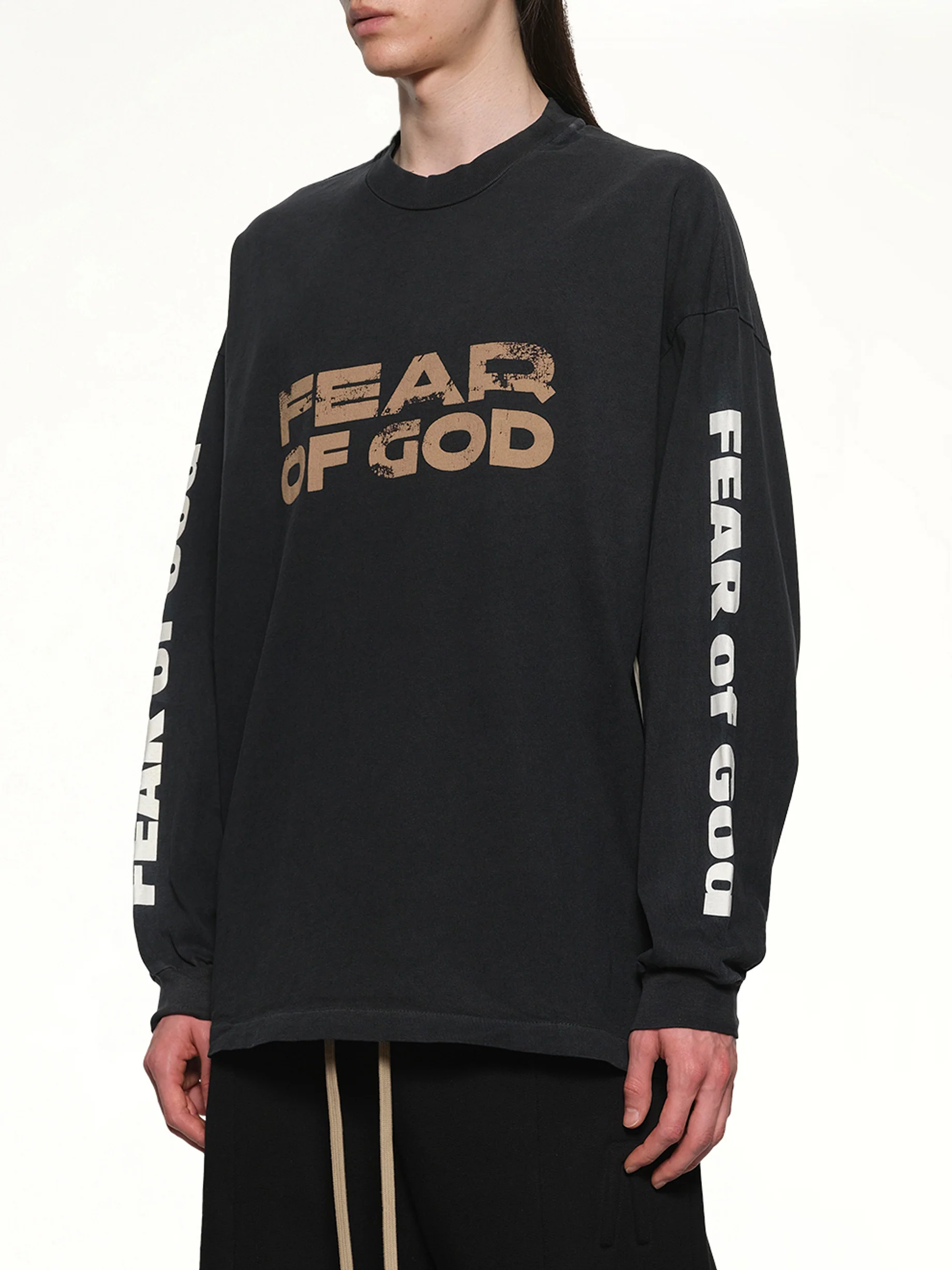 Relaxed Long Sleeve Fear Of God T-Shirt in Black - Image 3