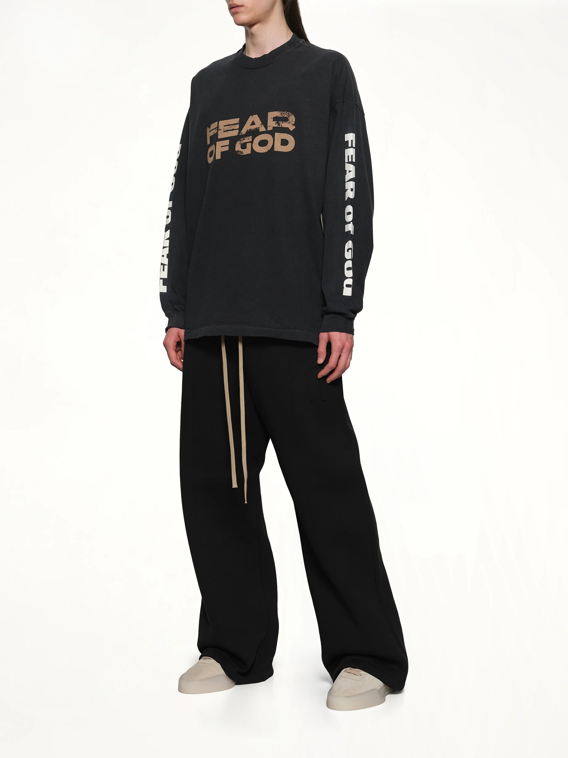 Relaxed Long Sleeve Fear Of God T-Shirt in Black - Image 4