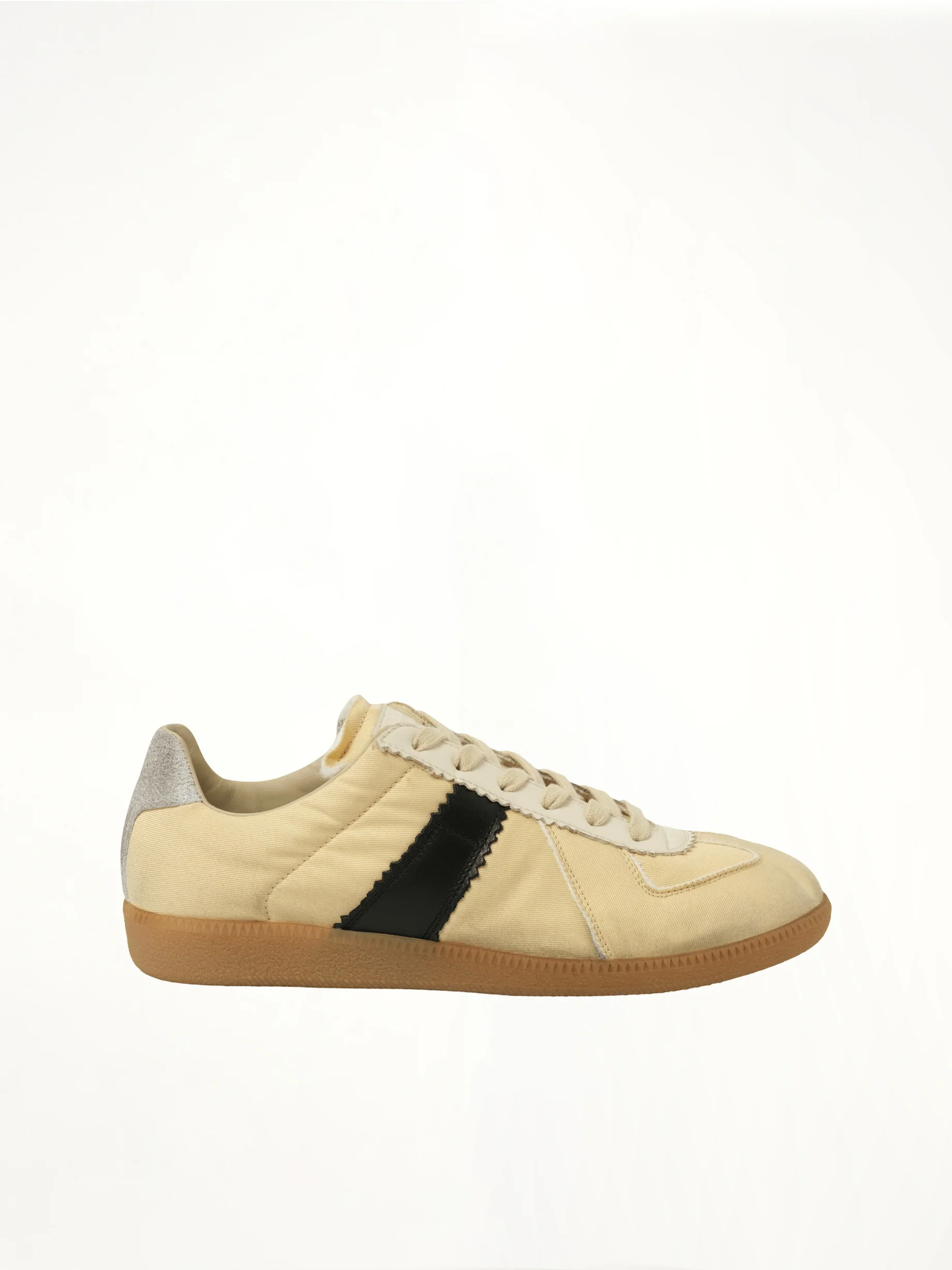 Replica Sneaker in Black/Yellow